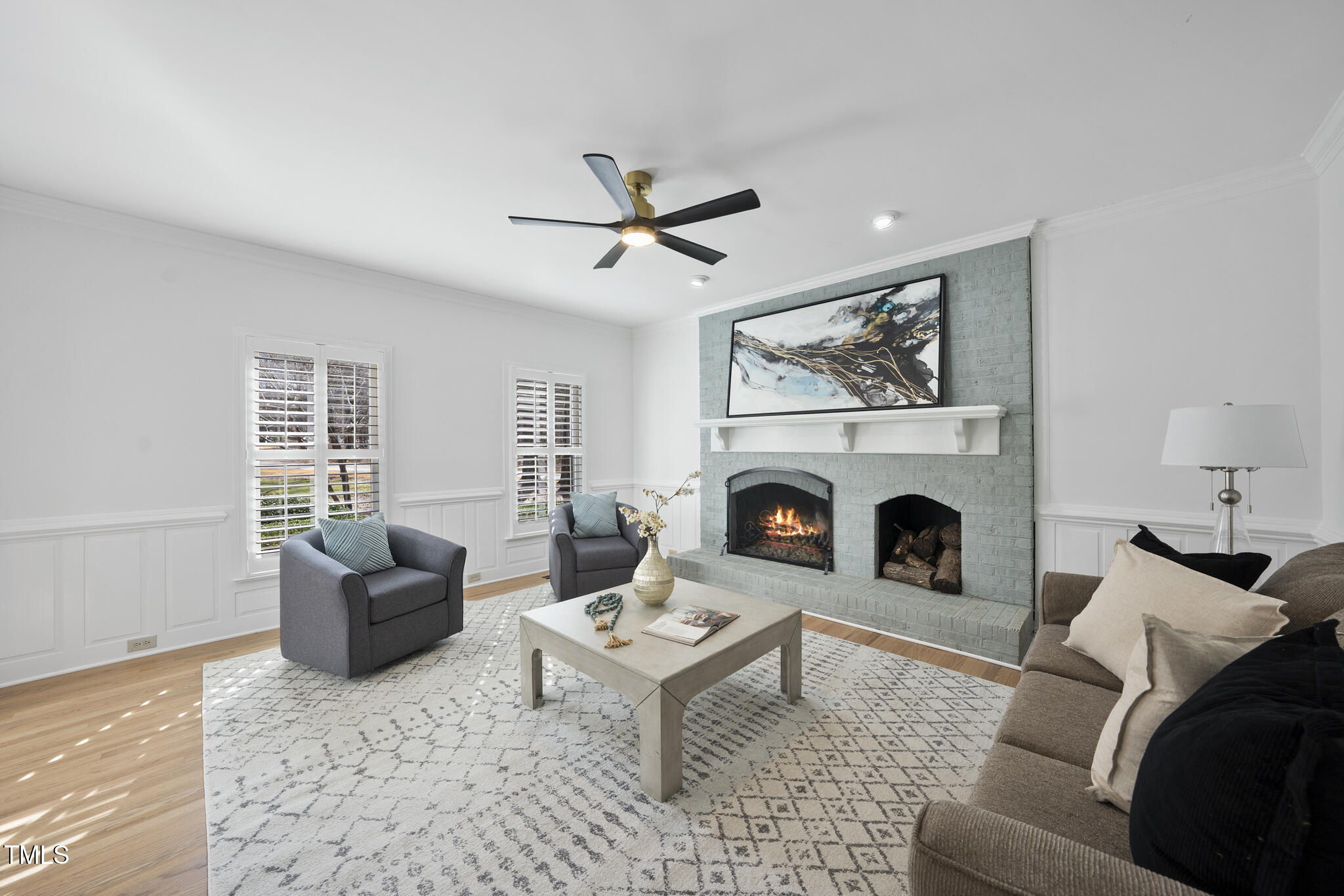 1800 Deer Fern Drive Property Photo 4