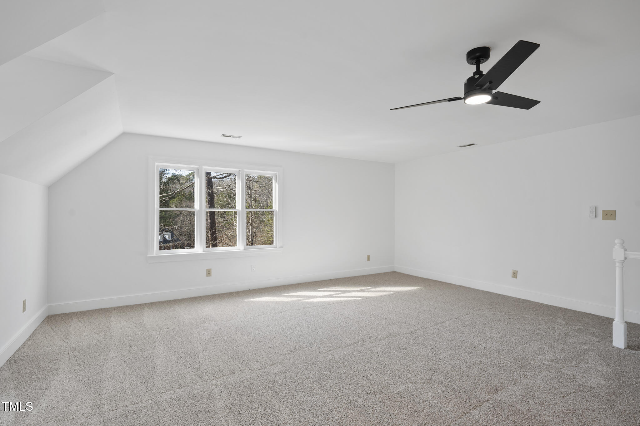 1800 Deer Fern Drive Property Photo 31