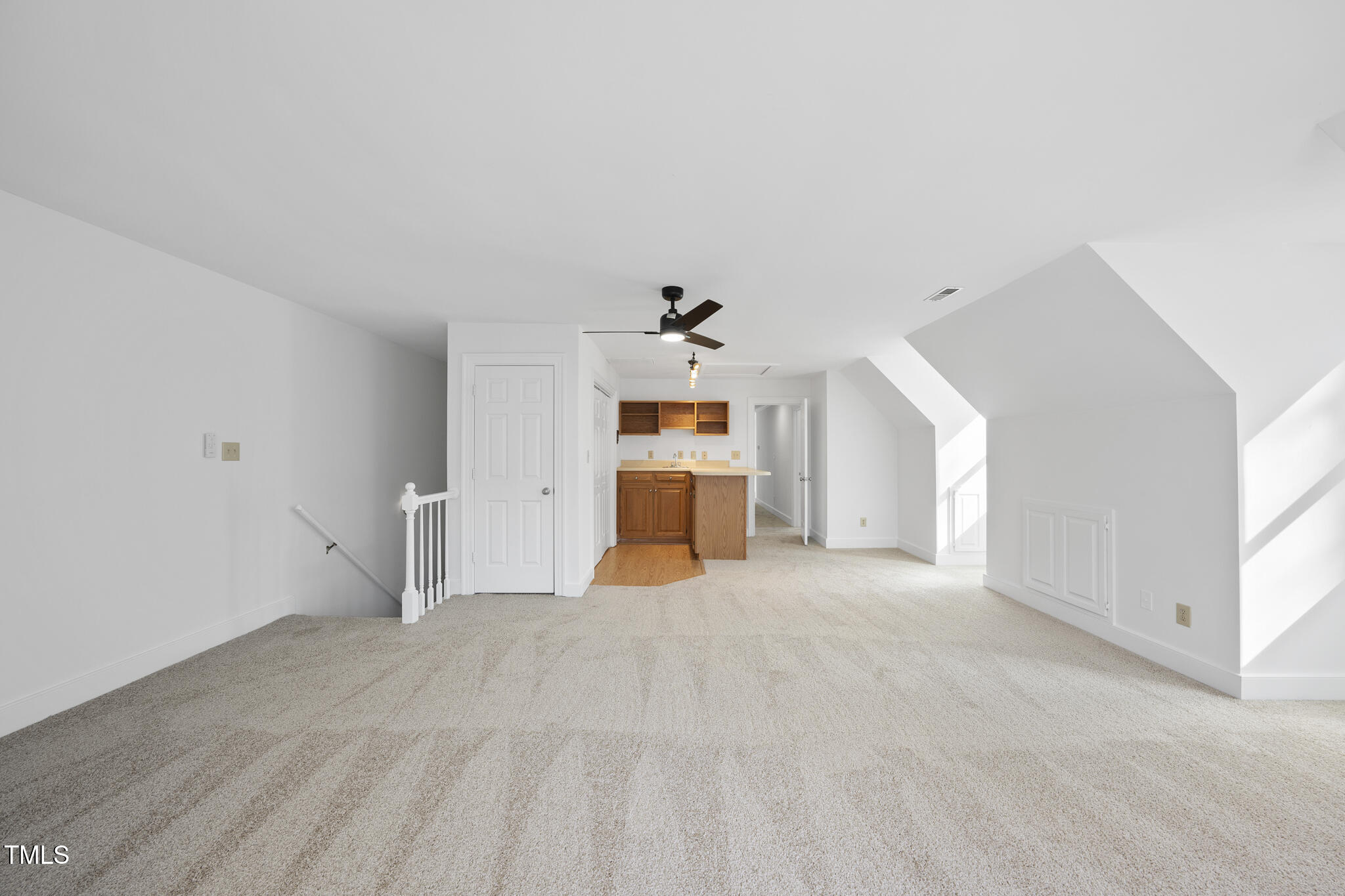 1800 Deer Fern Drive Property Photo 34