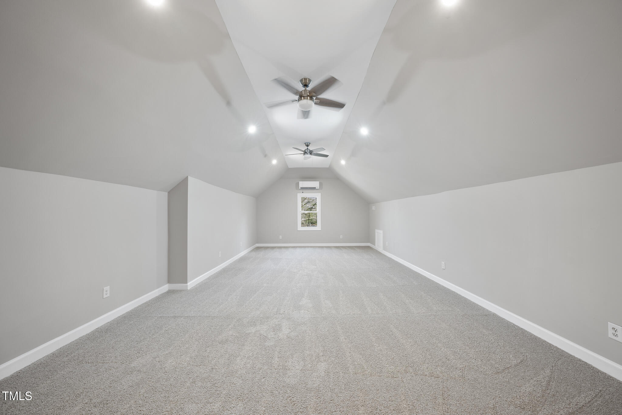 1800 Deer Fern Drive Property Photo 36