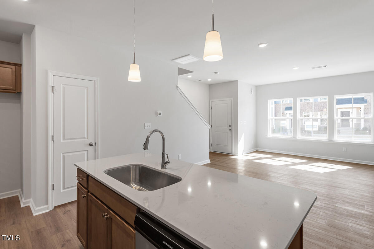 288 Chesapeake Commons Street # 149 Property Photo 6