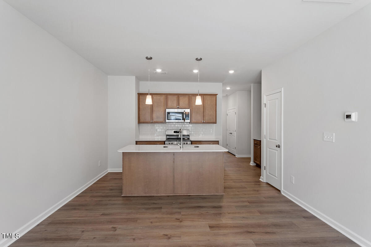 288 Chesapeake Commons Street # 149 Property Photo 7