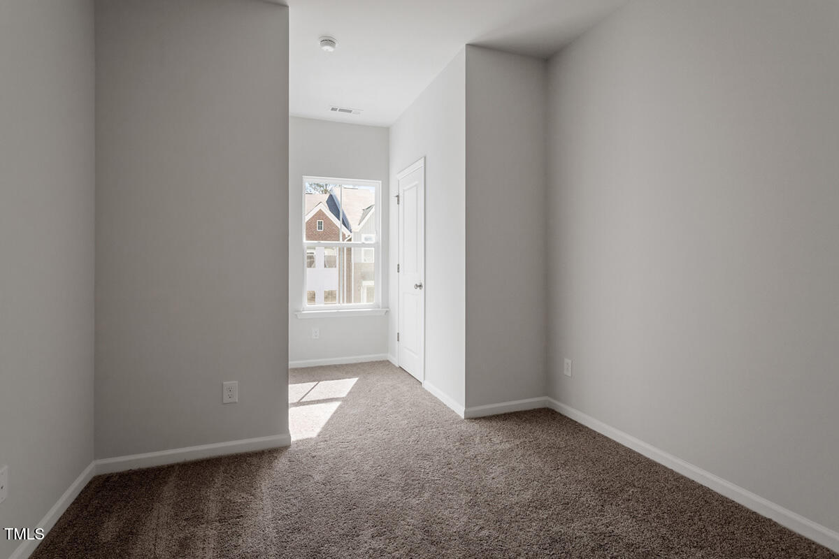 288 Chesapeake Commons Street # 149 Property Photo 18