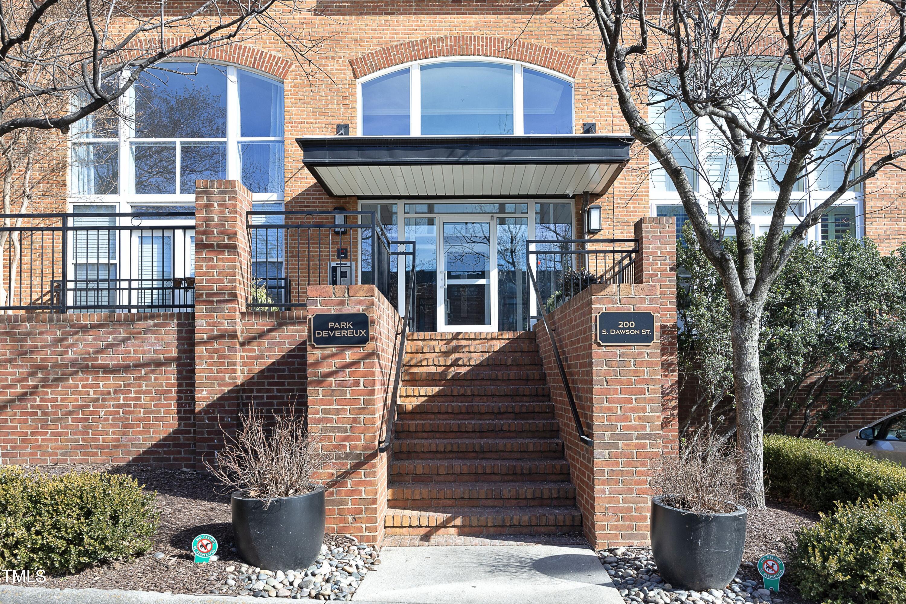 200 S Dawson Street # 209 Property Photo 1