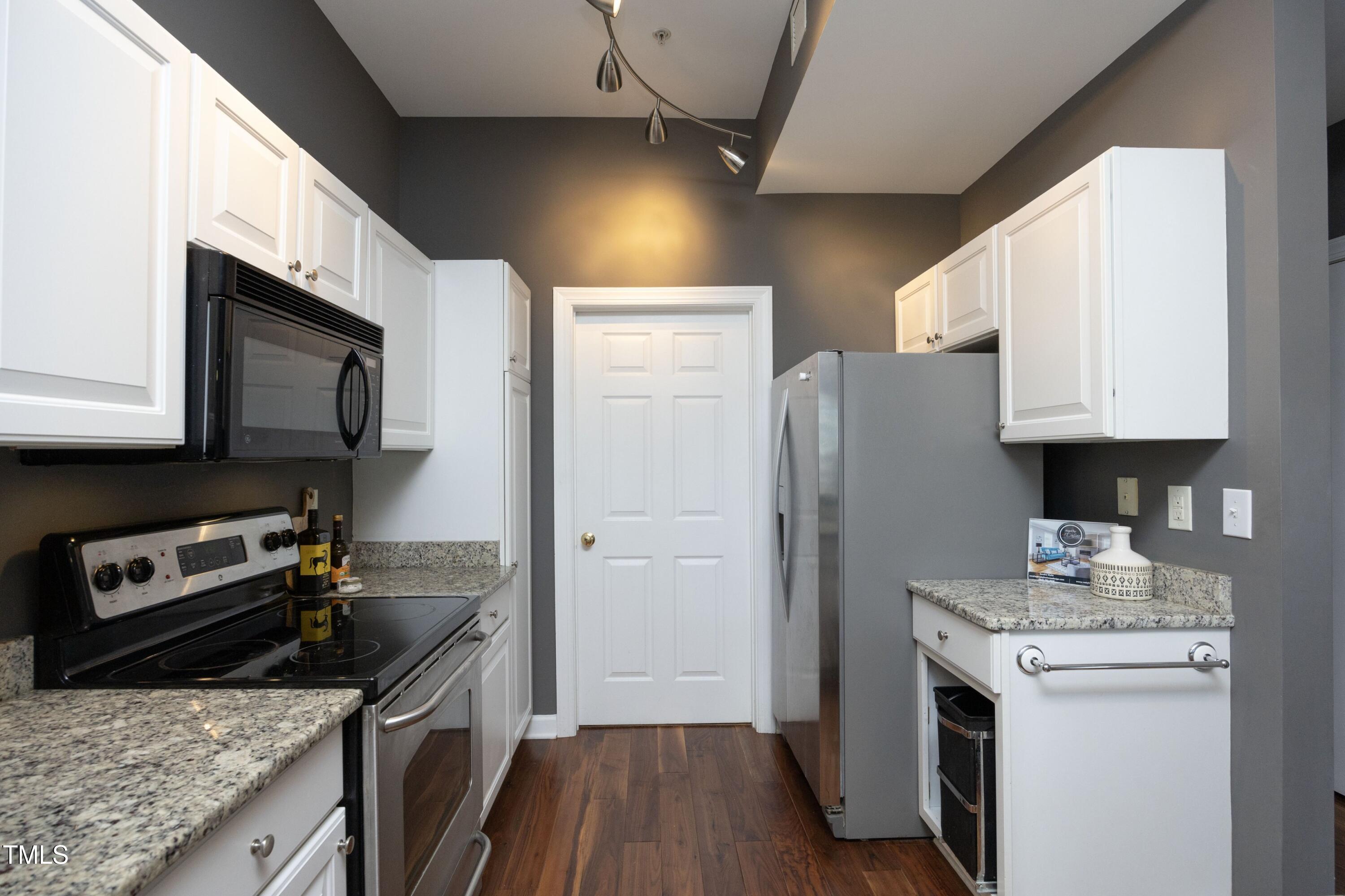 200 S Dawson Street # 209 Property Photo 18