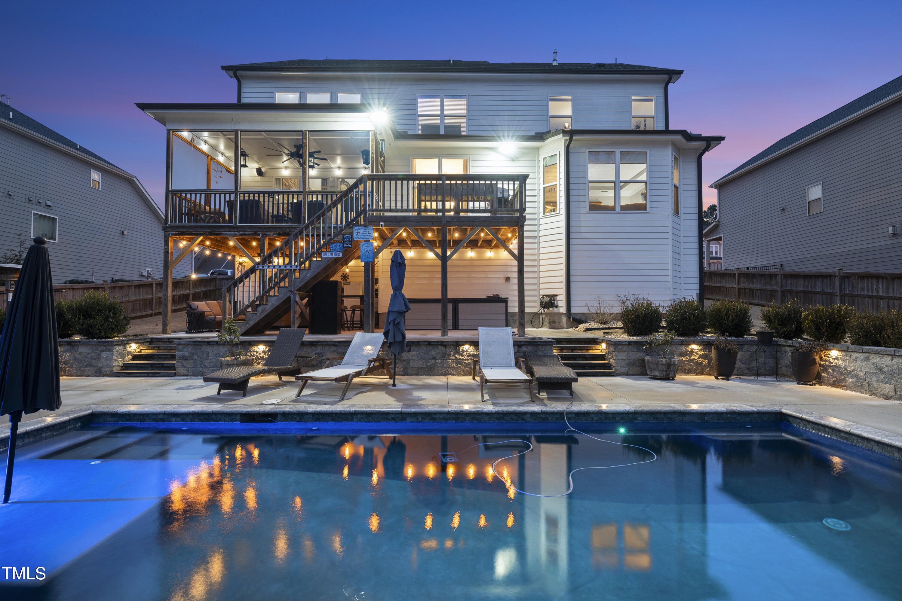 7152 Rex Road Property Photo