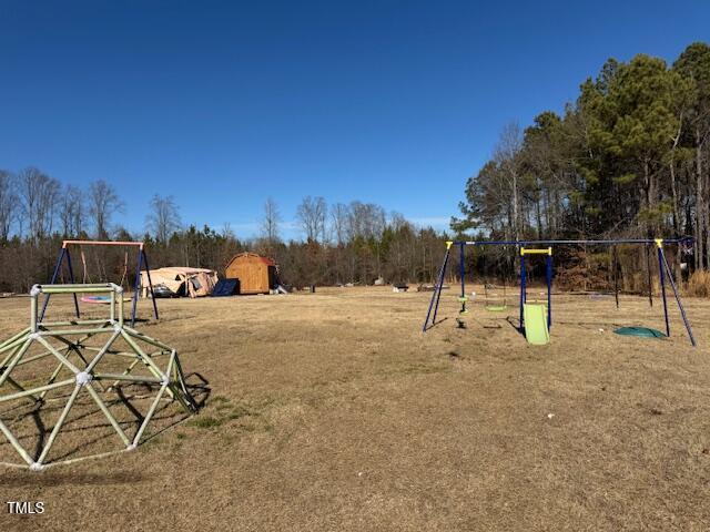 4732 Courtney Drive Property Photo 2