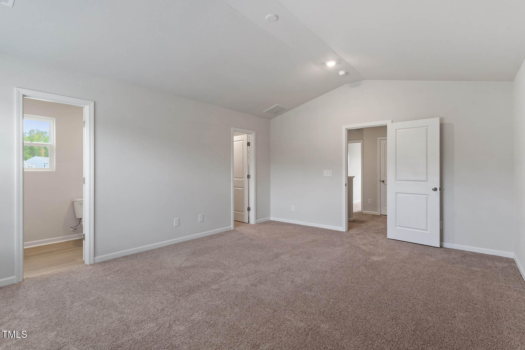 103 Scoville Street Property Photo 9