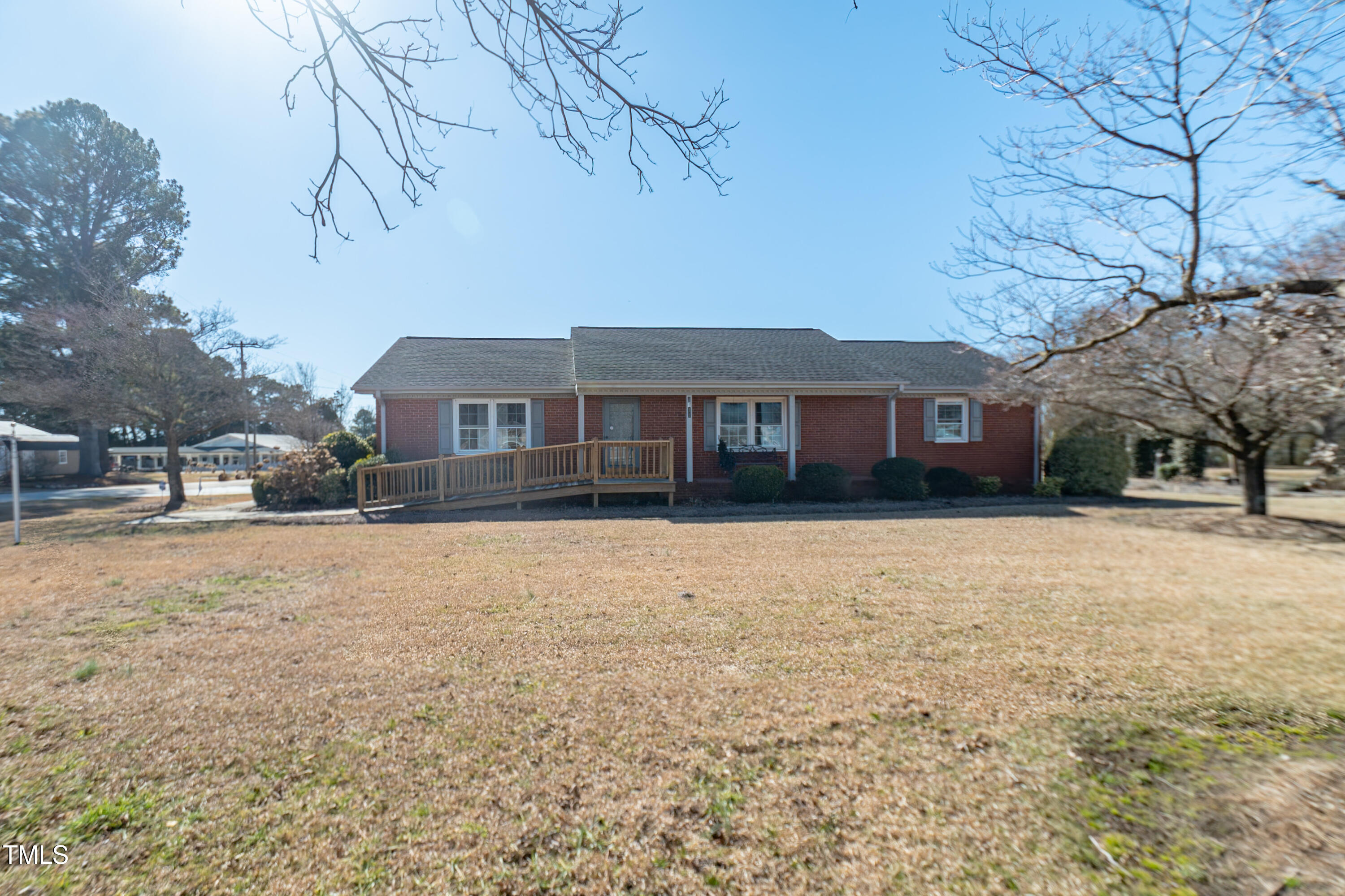 7411 Plain View Highway Property Photo
