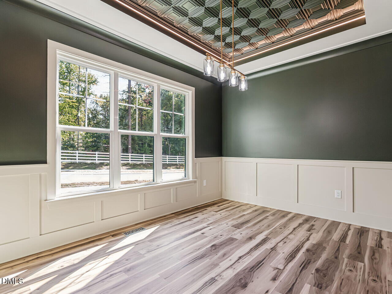 8721 Little Deer Lane Property Photo 5