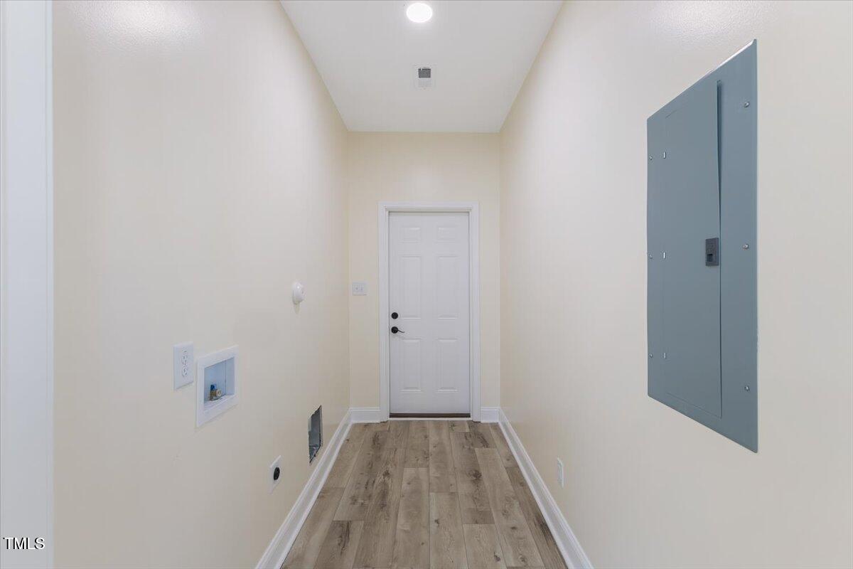 1007 N King Avenue Property Photo 13