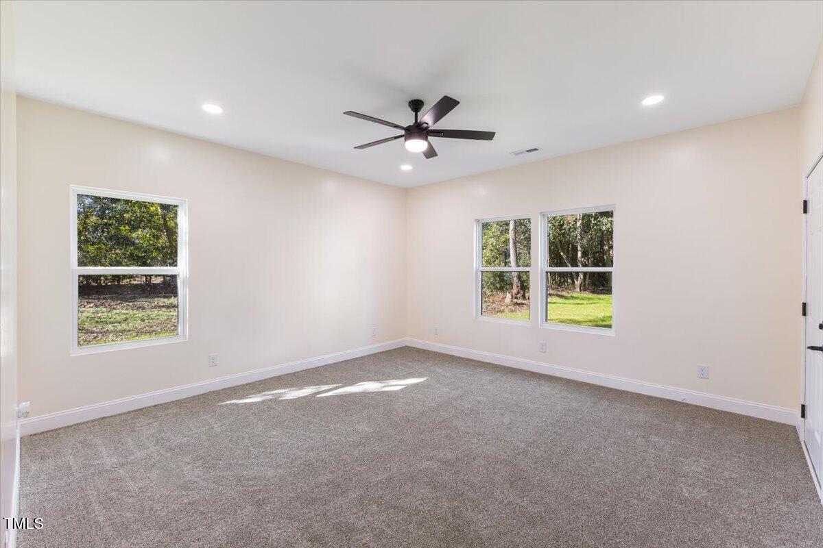 1007 N King Avenue Property Photo 19
