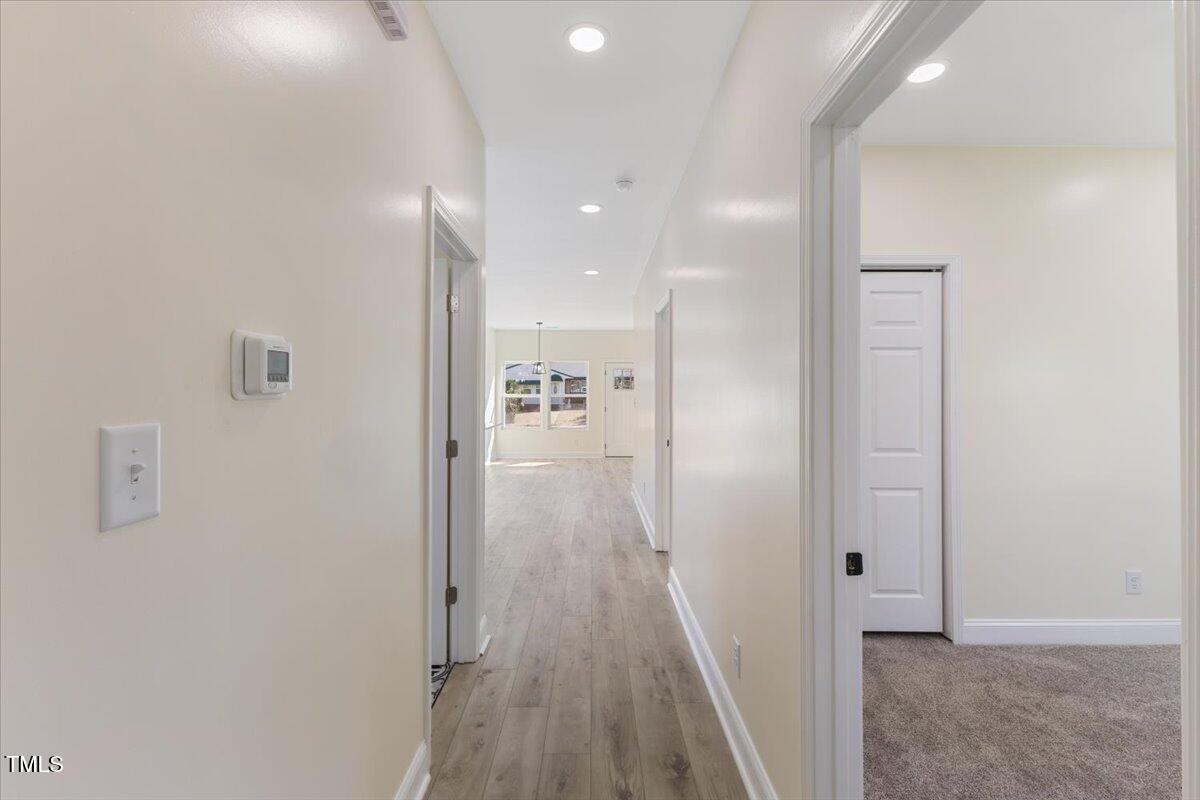 1007 N King Avenue Property Photo 23