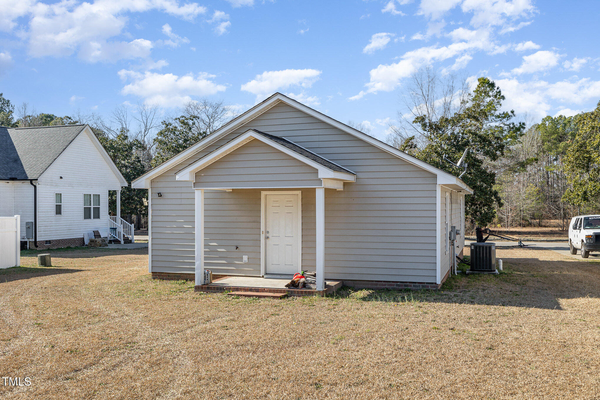 615 S Orange Avenue Property Photo 19
