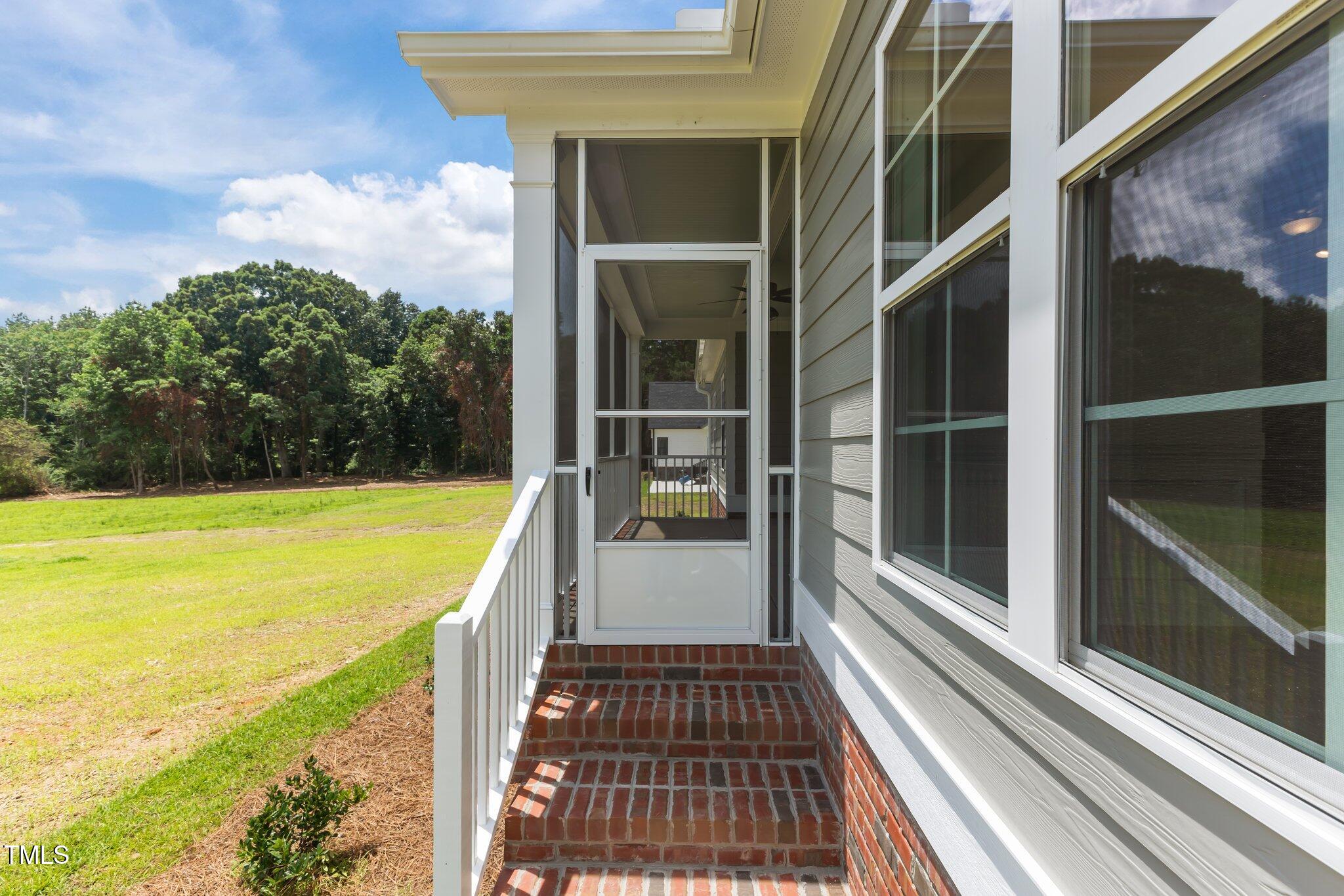 6294 River Road Property Photo 39