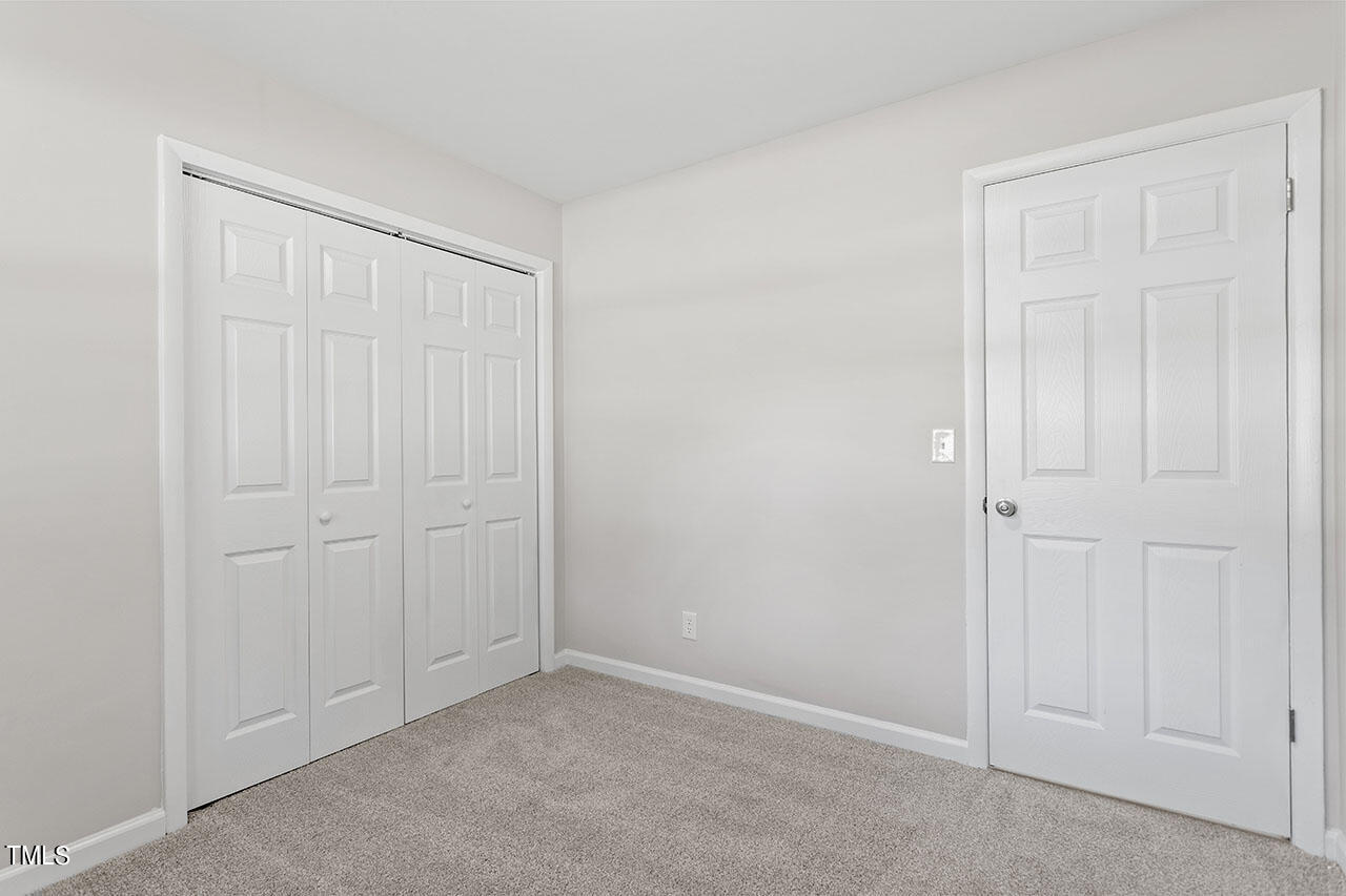 732 Queens Avenue Property Photo 25