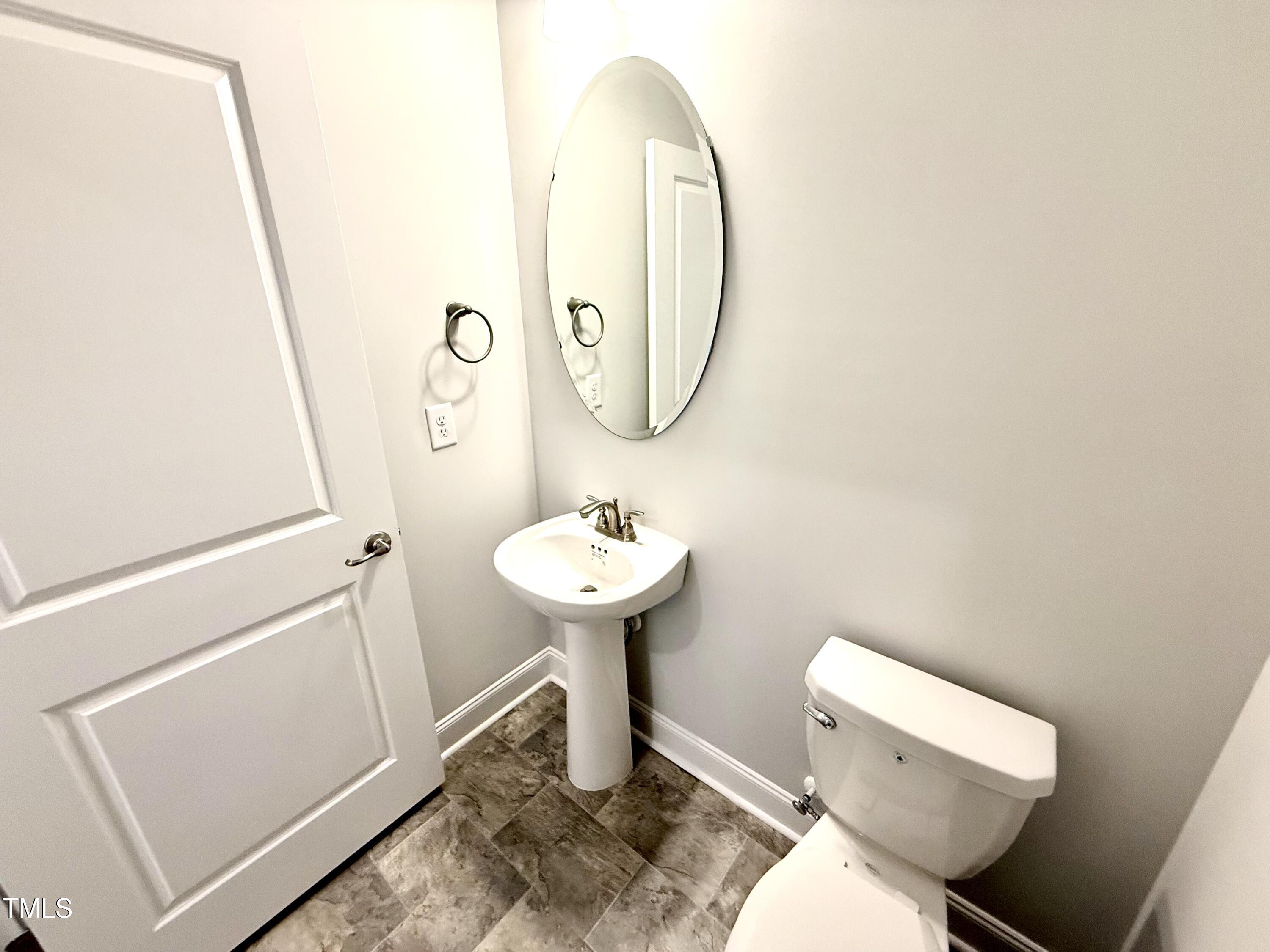 111 Southern Estates Drive Property Photo 10