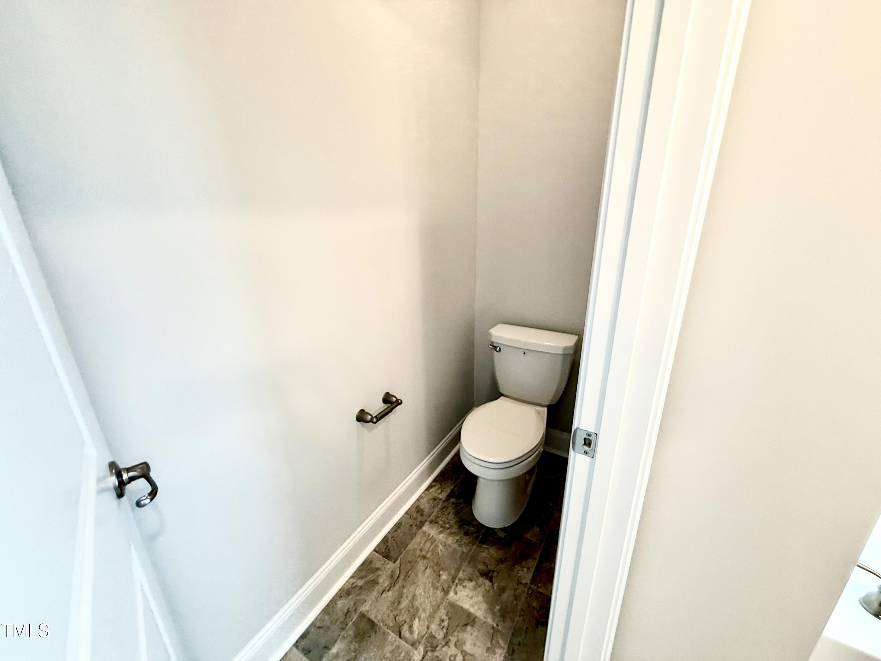 111 Southern Estates Drive Property Photo 16