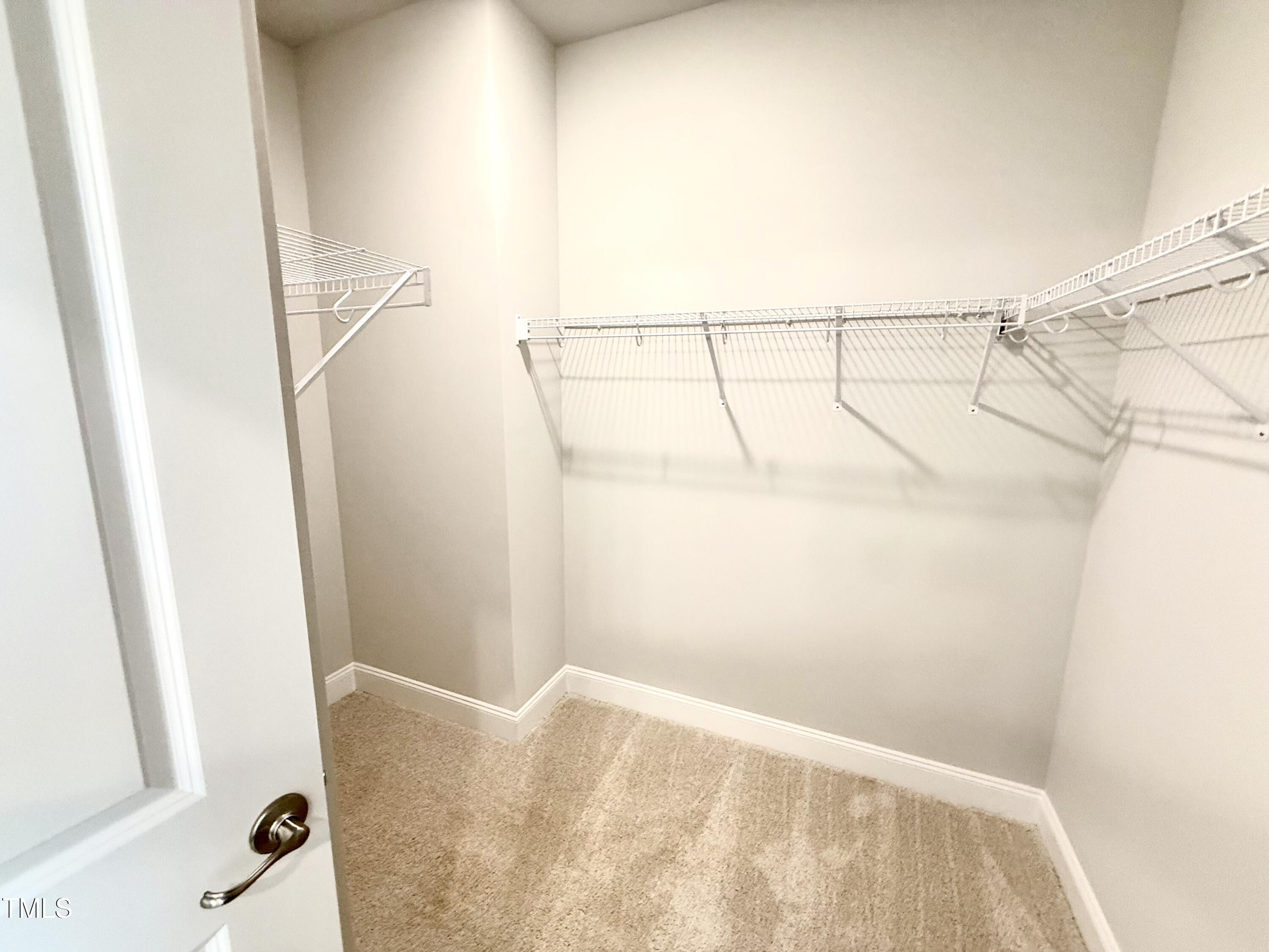 111 Southern Estates Drive Property Photo 17