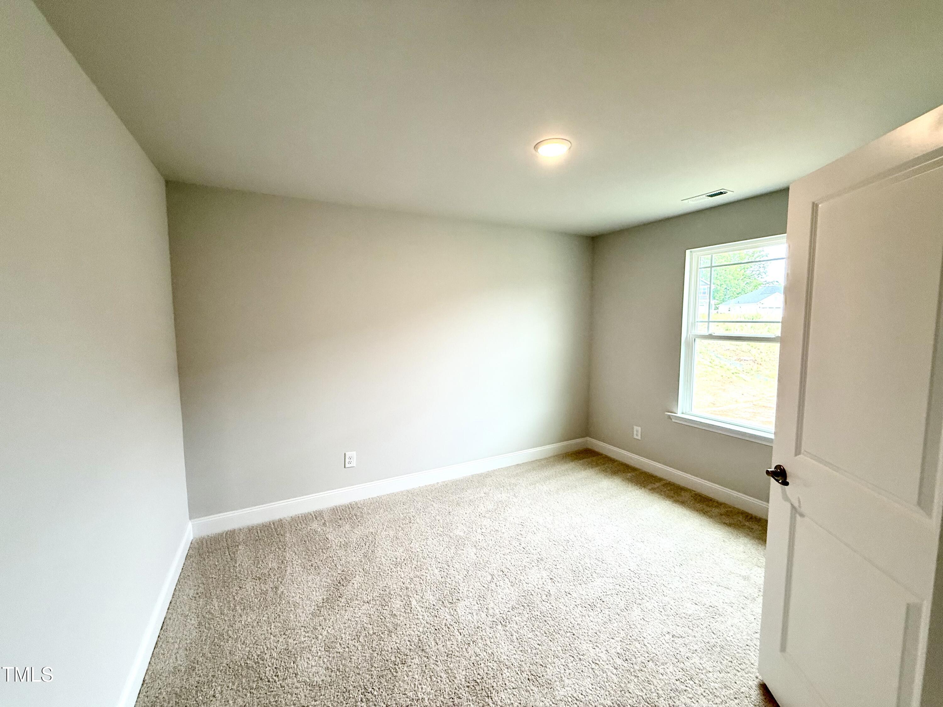 111 Southern Estates Drive Property Photo 21