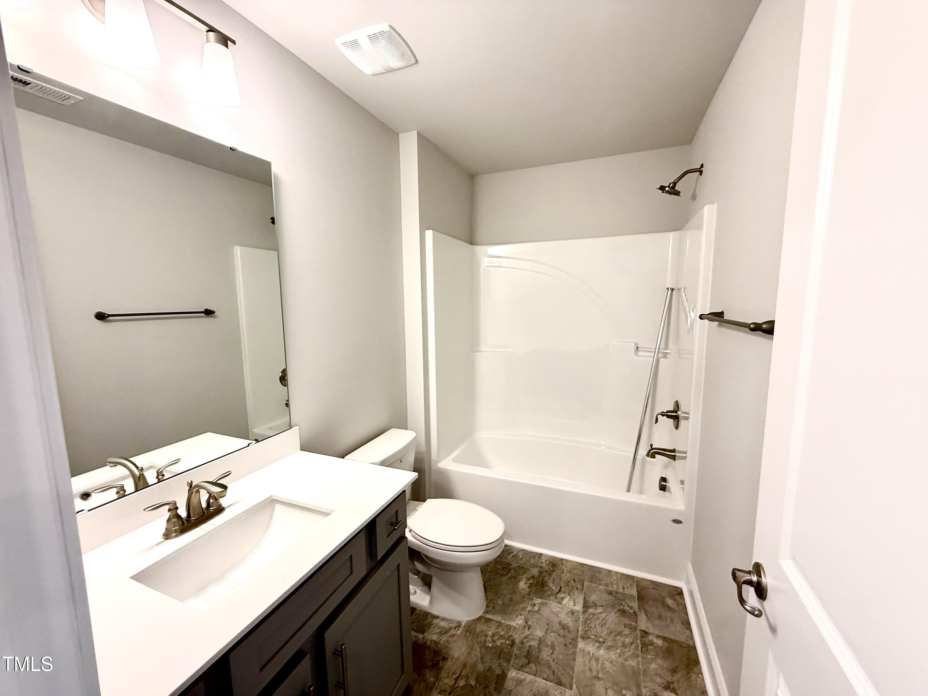 111 Southern Estates Drive Property Photo 30