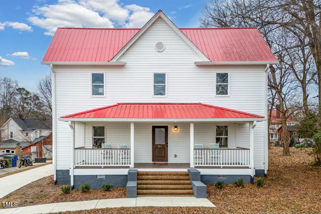 211 Long Avenue Property Photo