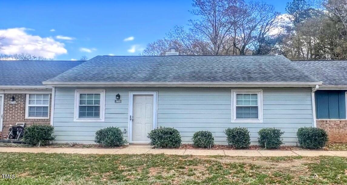 305 Kentucky Drive Property Photo 1