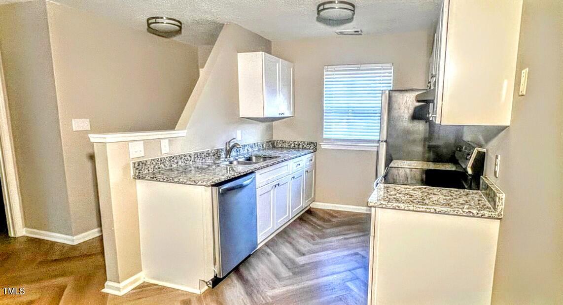 305 Kentucky Drive Property Photo 19