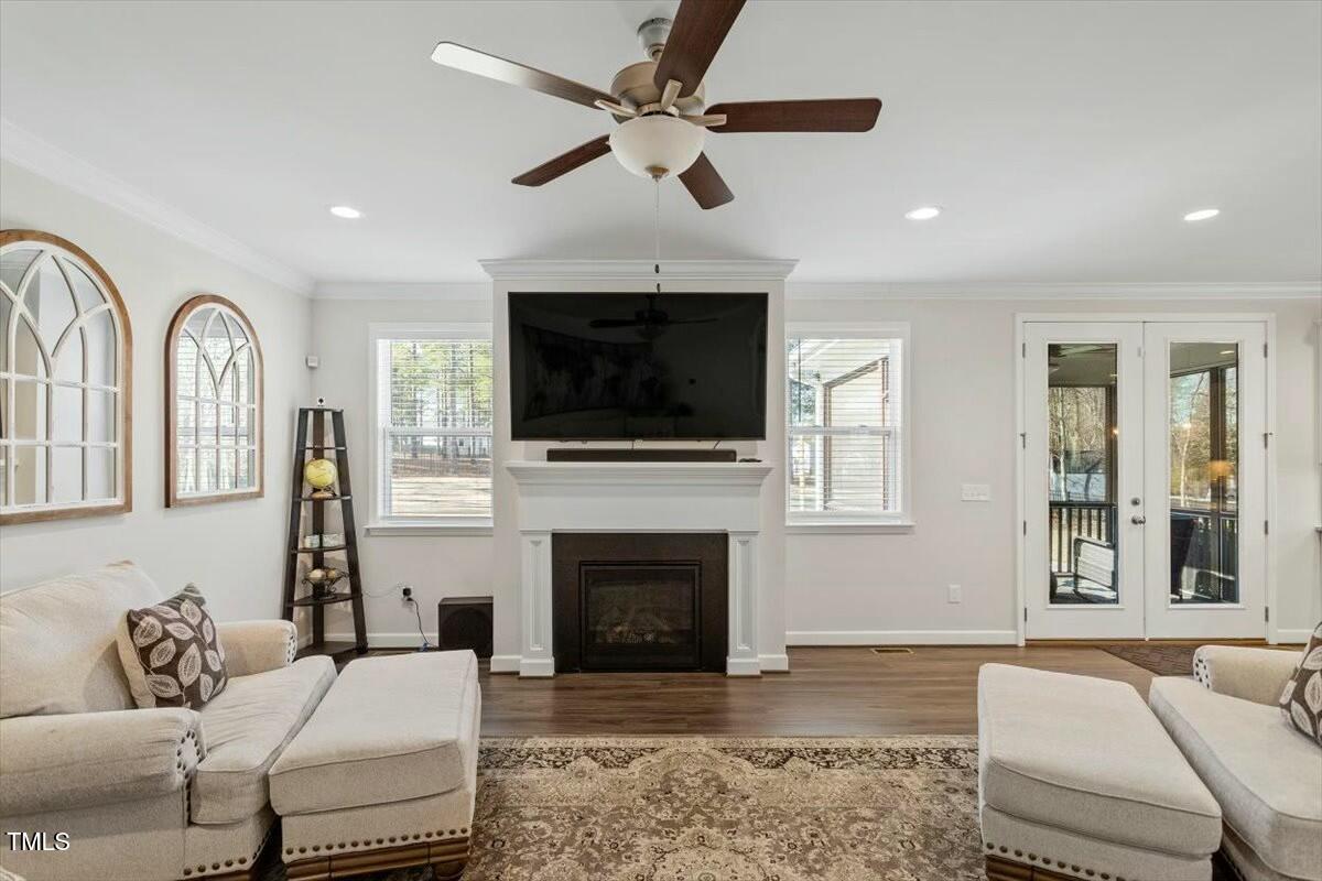6217 Adcock Road Property Photo 15