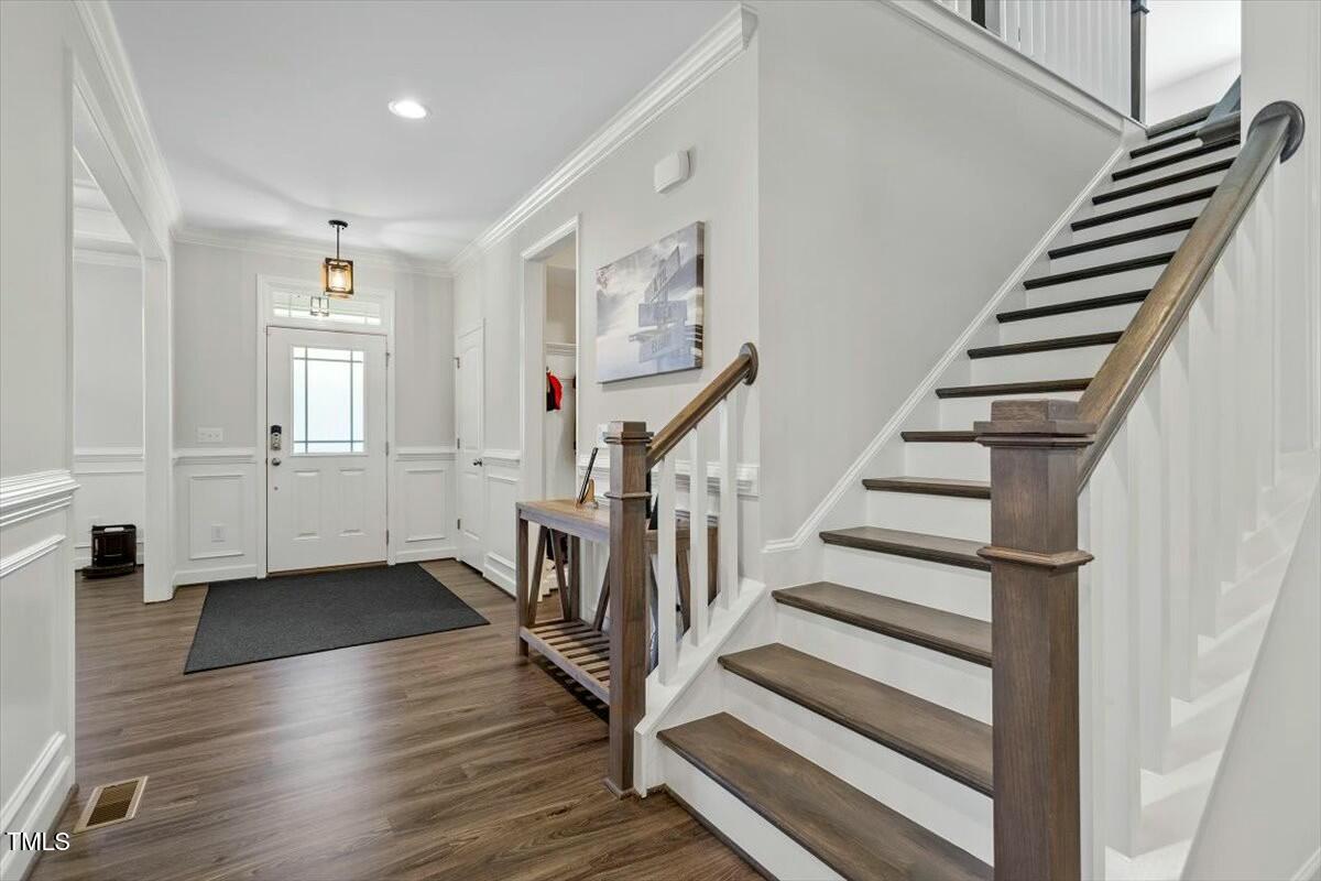6217 Adcock Road Property Photo 19