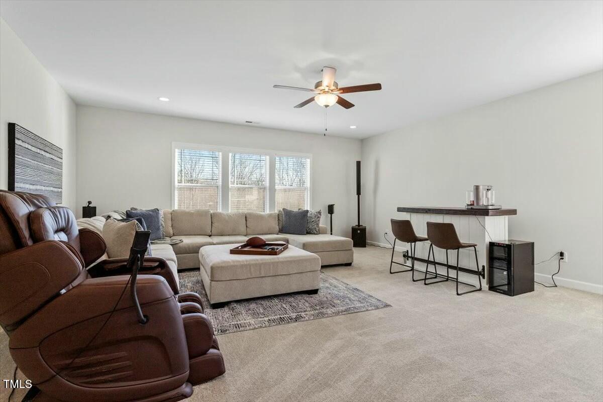6217 Adcock Road Property Photo 22
