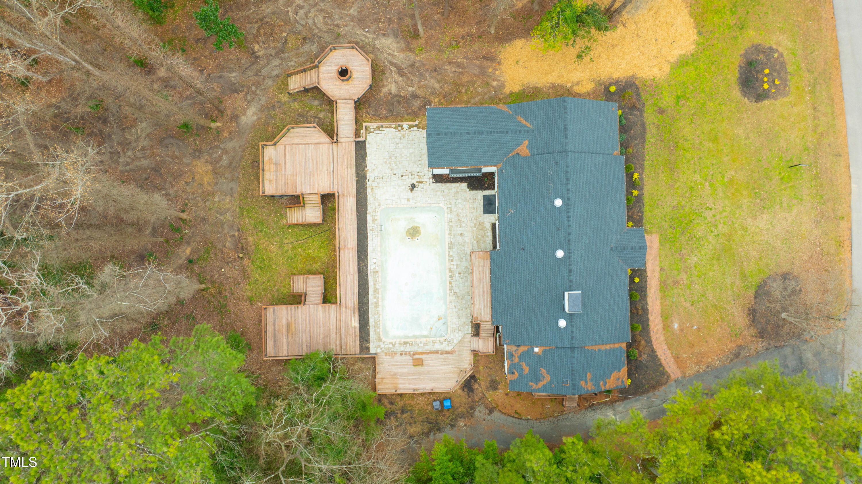 72 Beverly Drive Property Photo 48