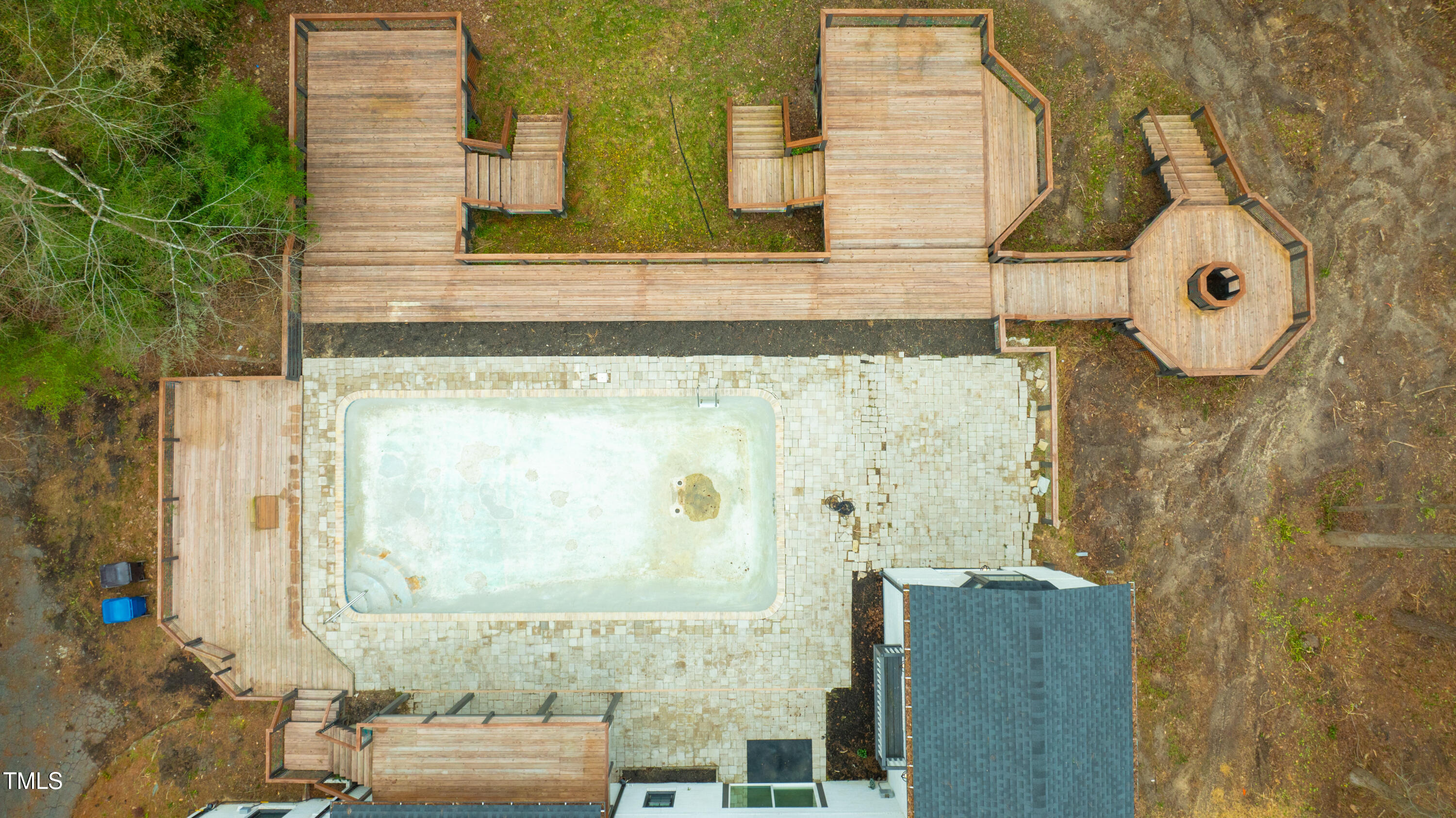 72 Beverly Drive Property Photo 49