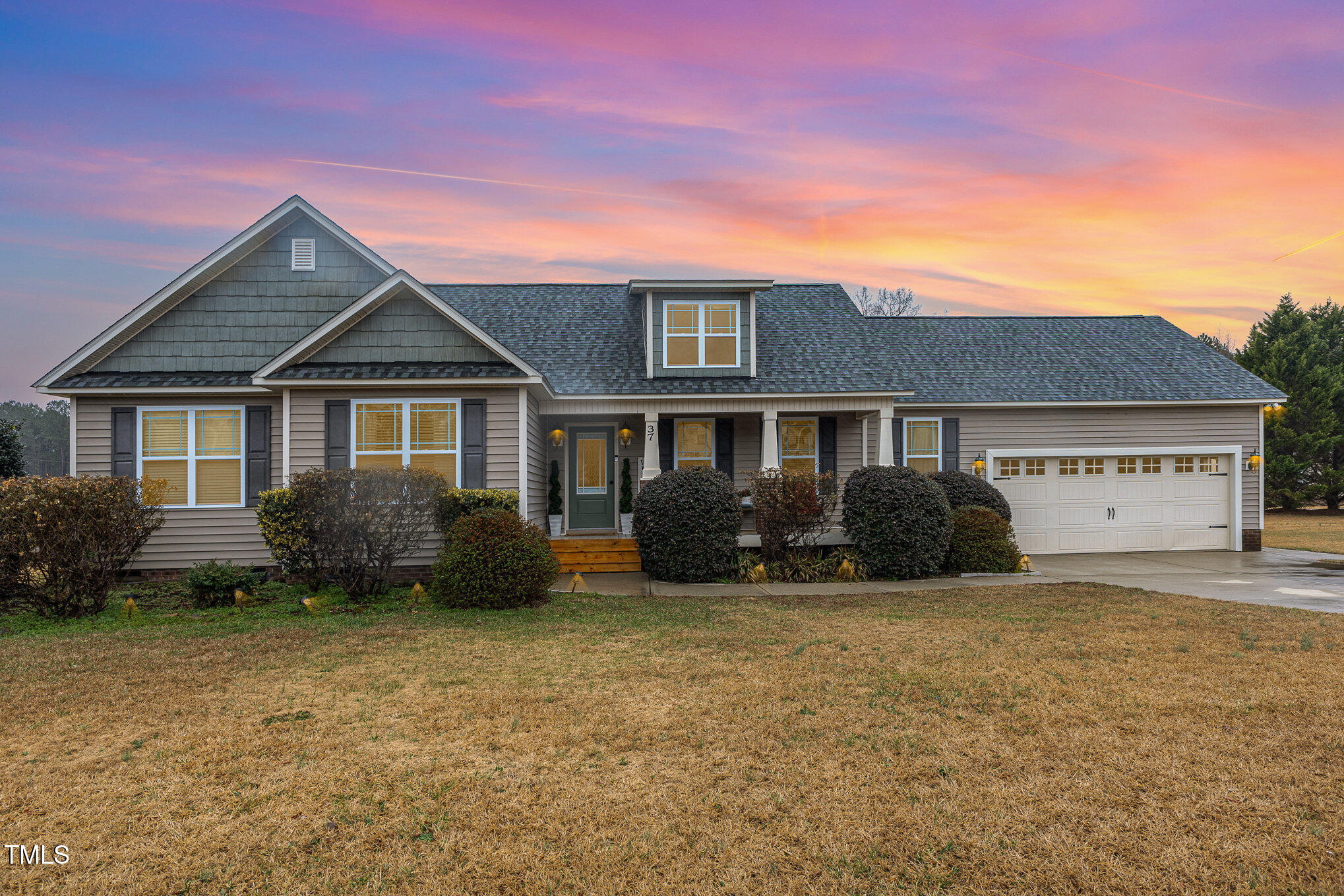 Blaze Ridge Real Estate Listings Main Image