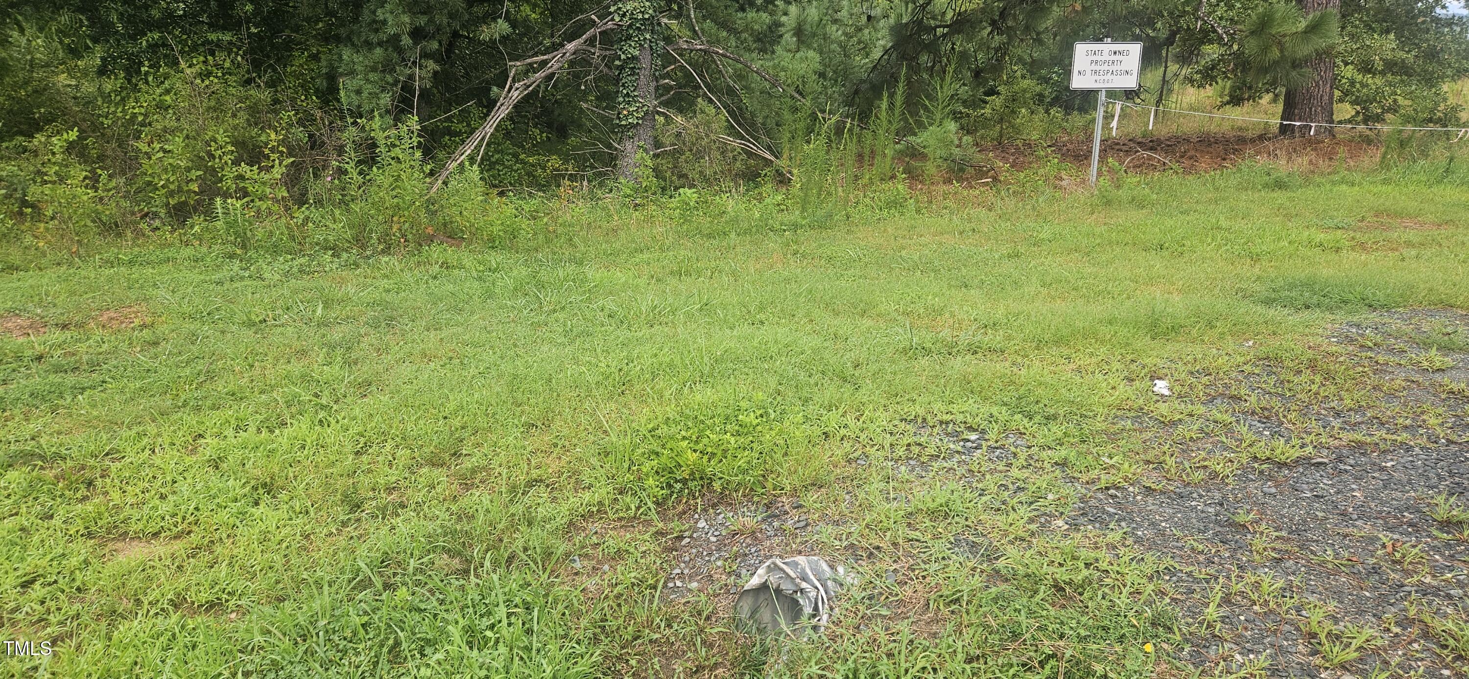 4944 Davis Road Property Photo 4