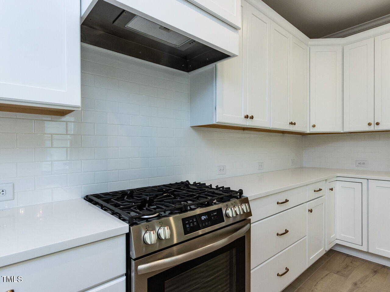 1813 Bright Lantern Way Property Photo 10