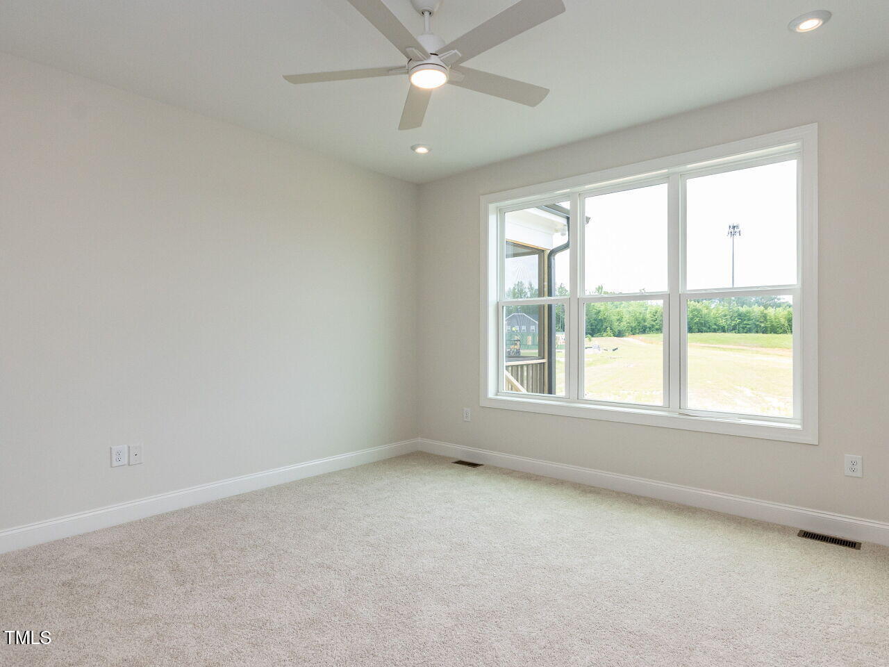1813 Bright Lantern Way Property Photo 21