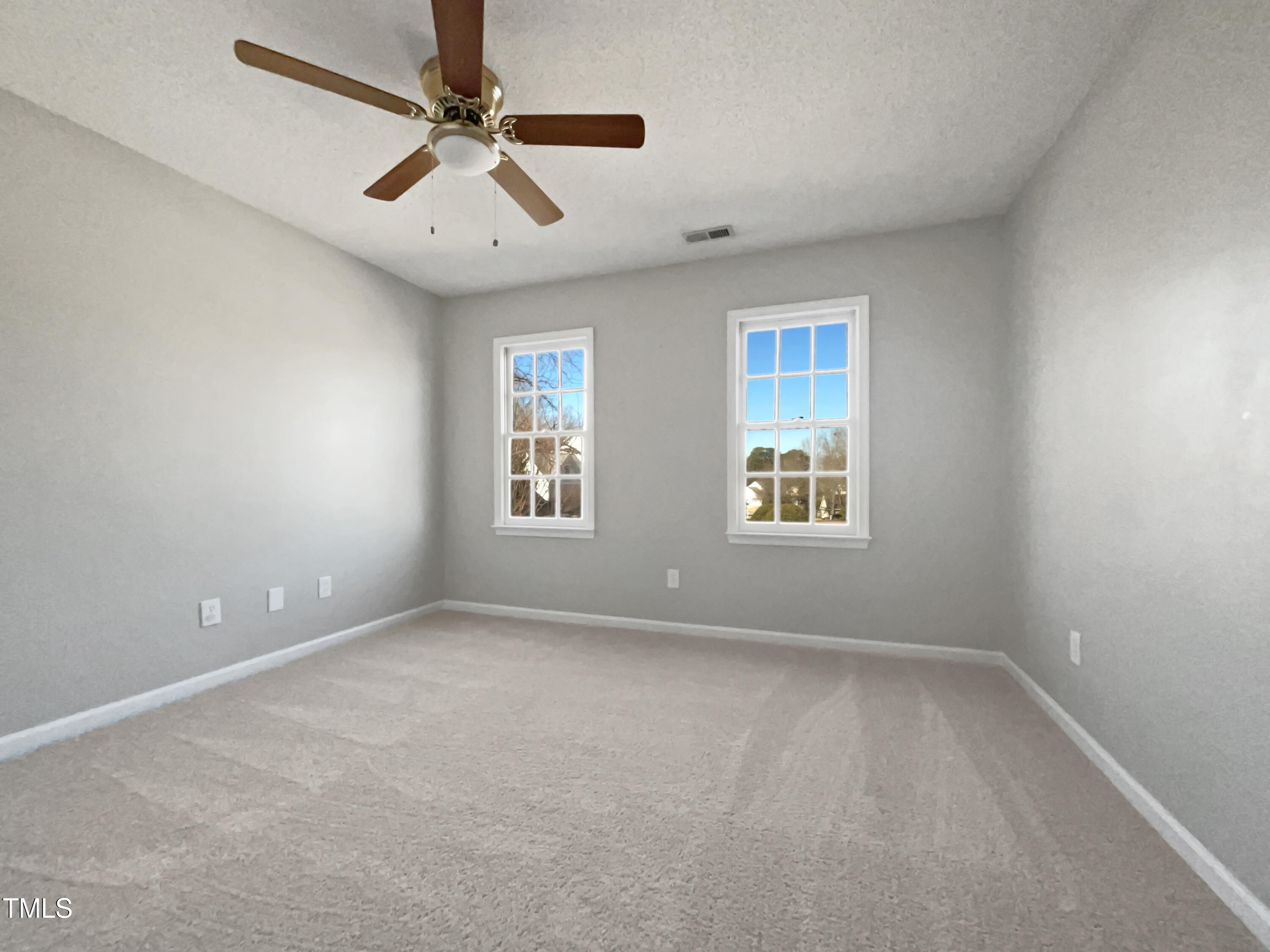 118 Trafalgar Lane Property Photo 14