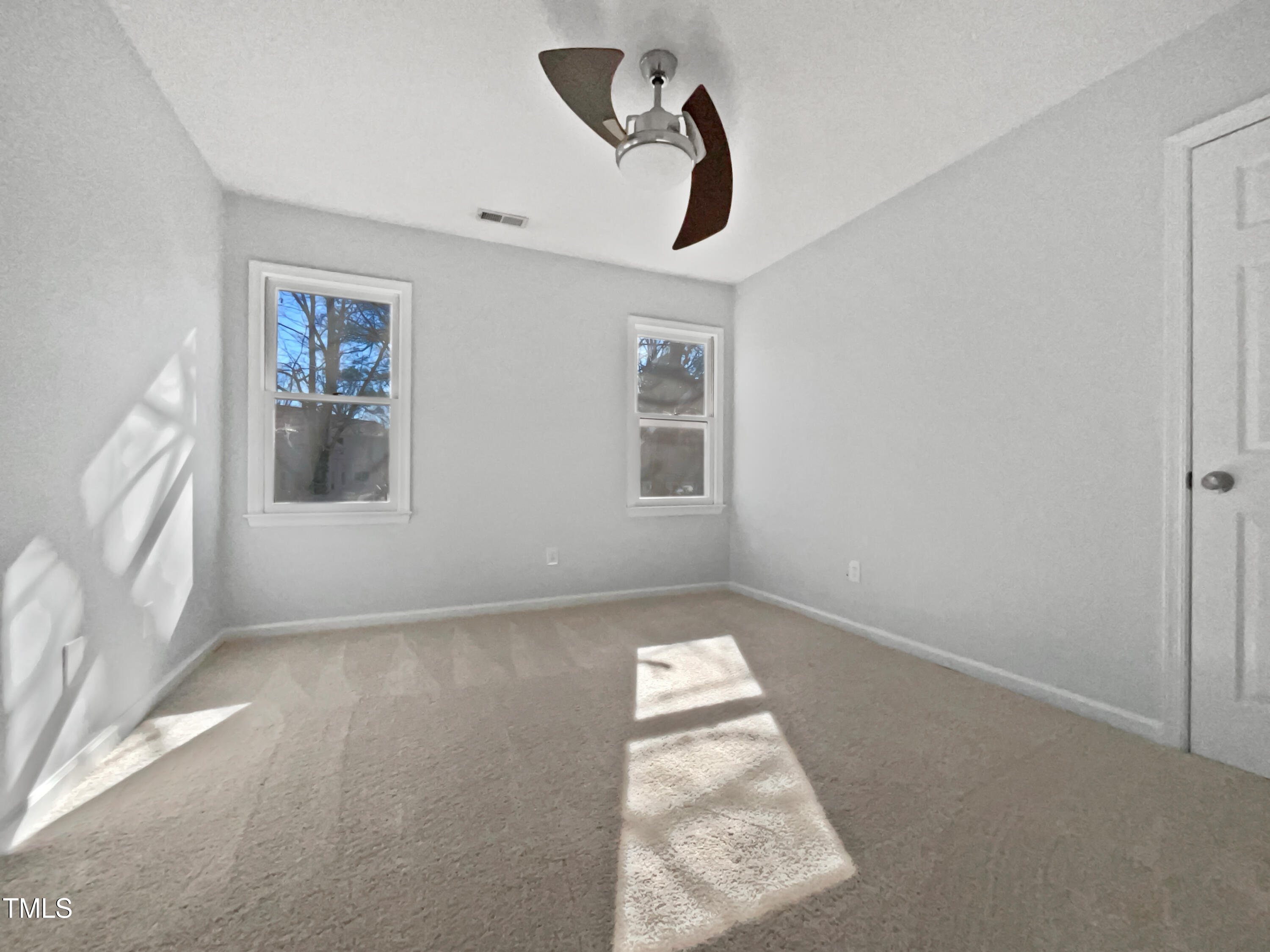 118 Trafalgar Lane Property Photo 18