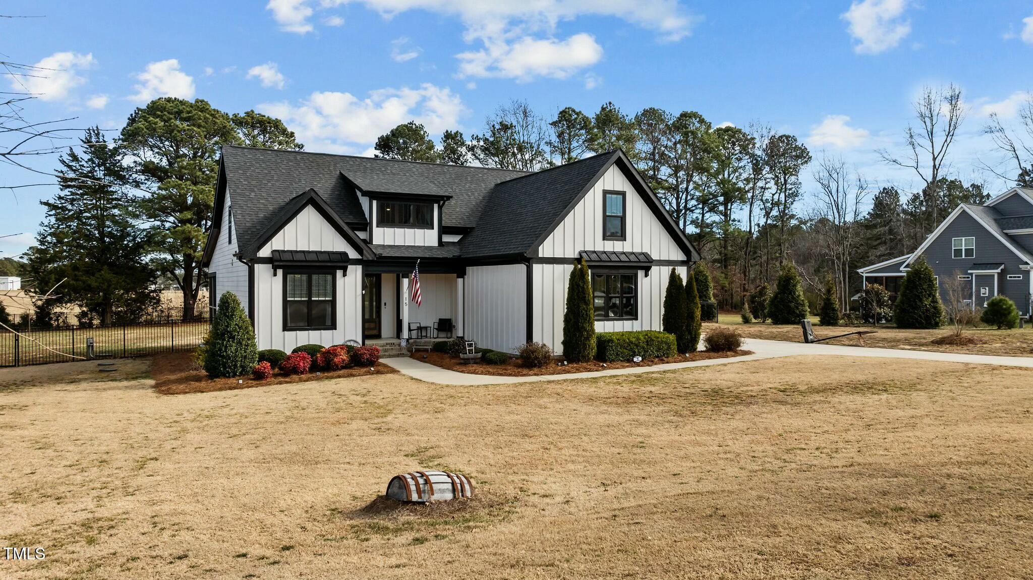 15 Willow Bend Drive Property Photo