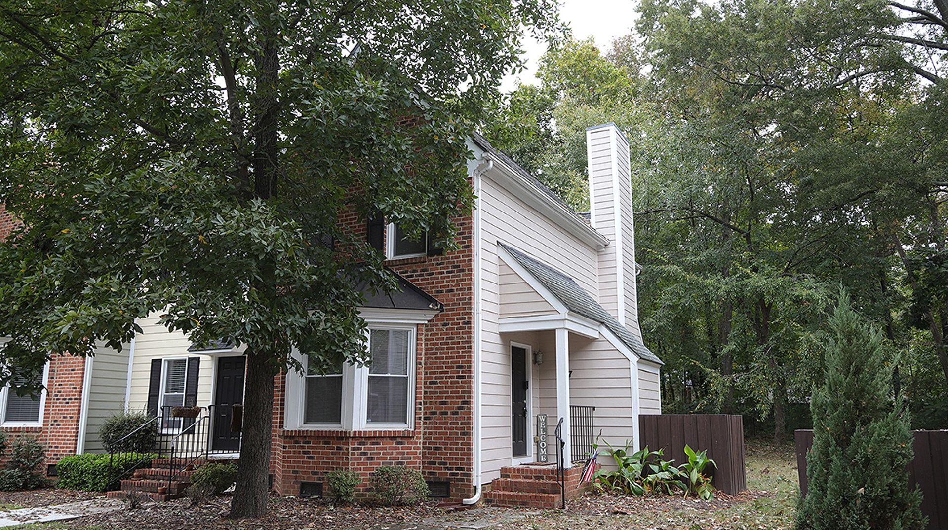 1 Forest Glen # 27 Property Photo