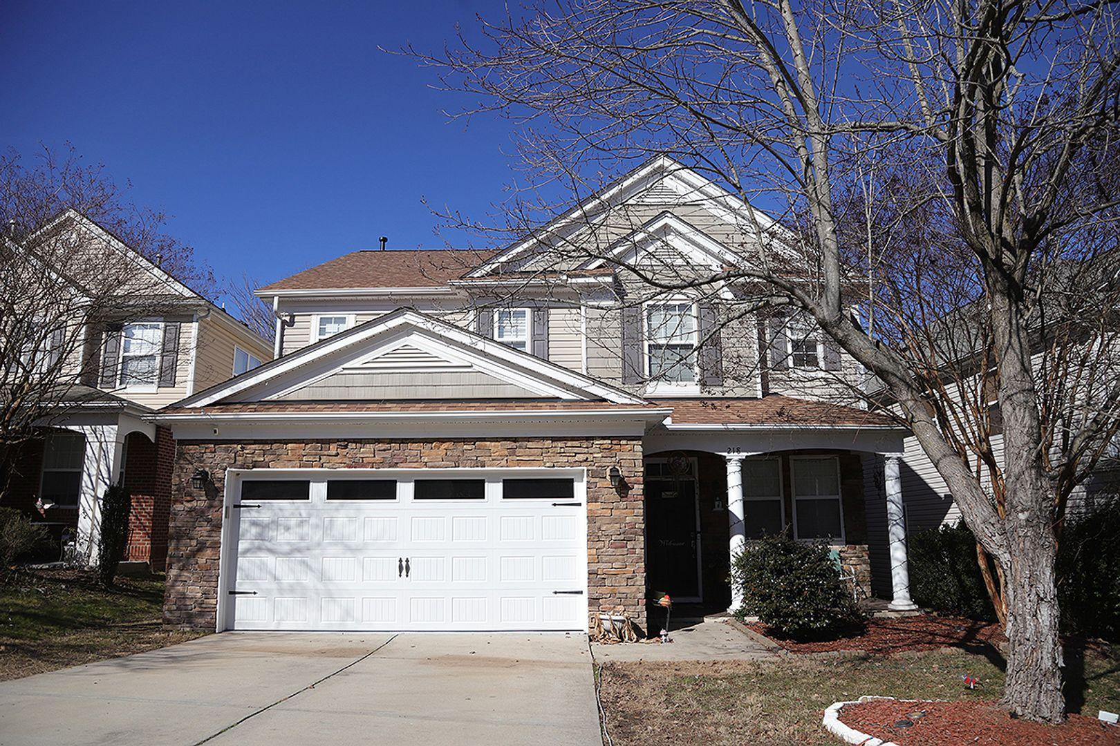 218 Northlands Drive Property Photo