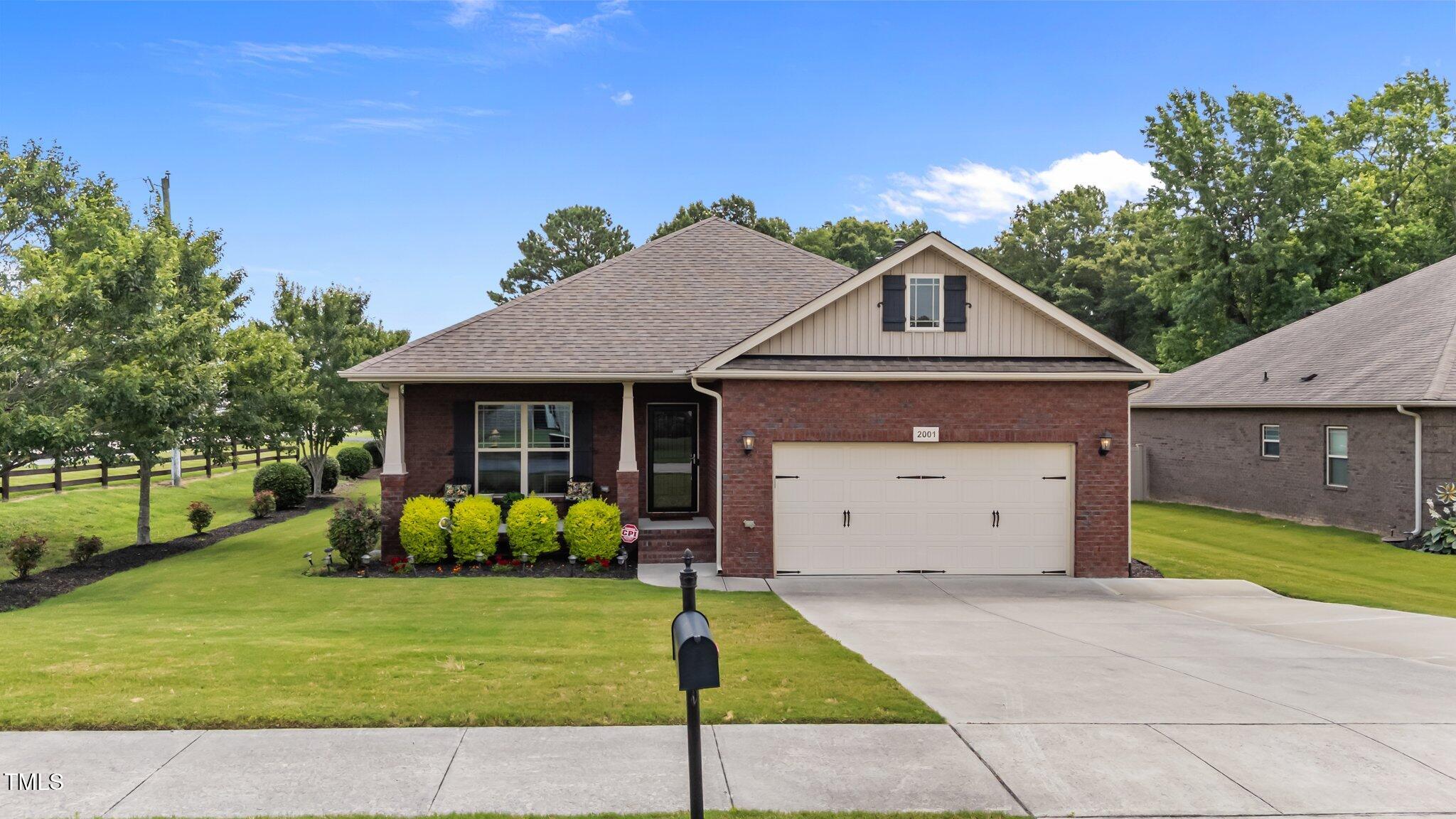 2001 Bunnfield Drive Property Photo 1