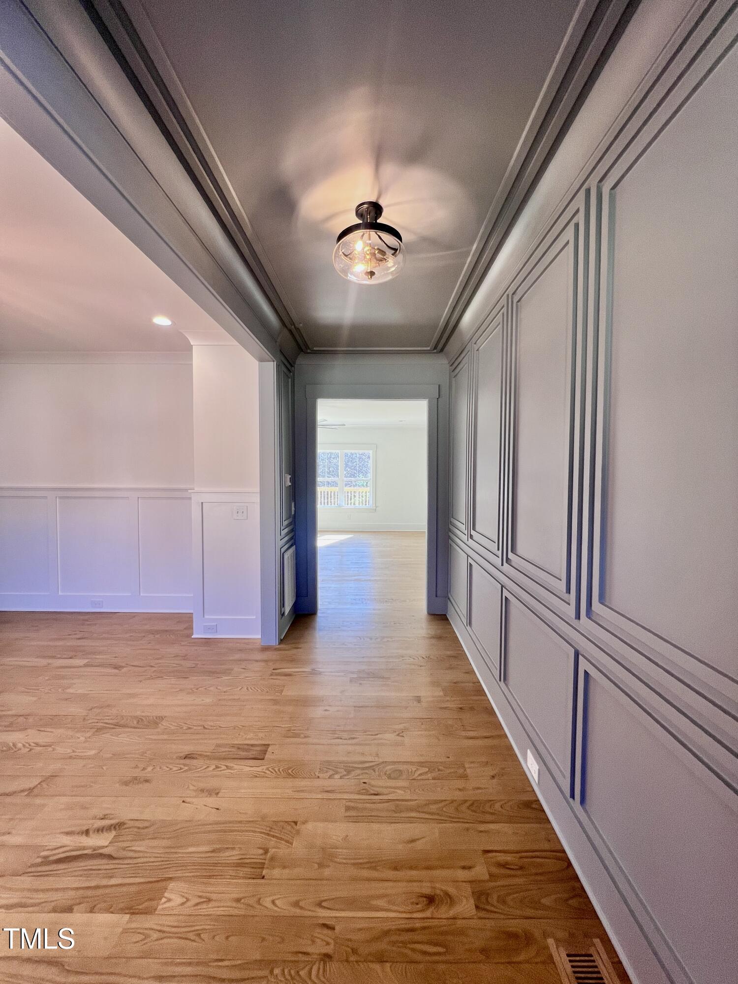 727 Cook Road Property Photo 4