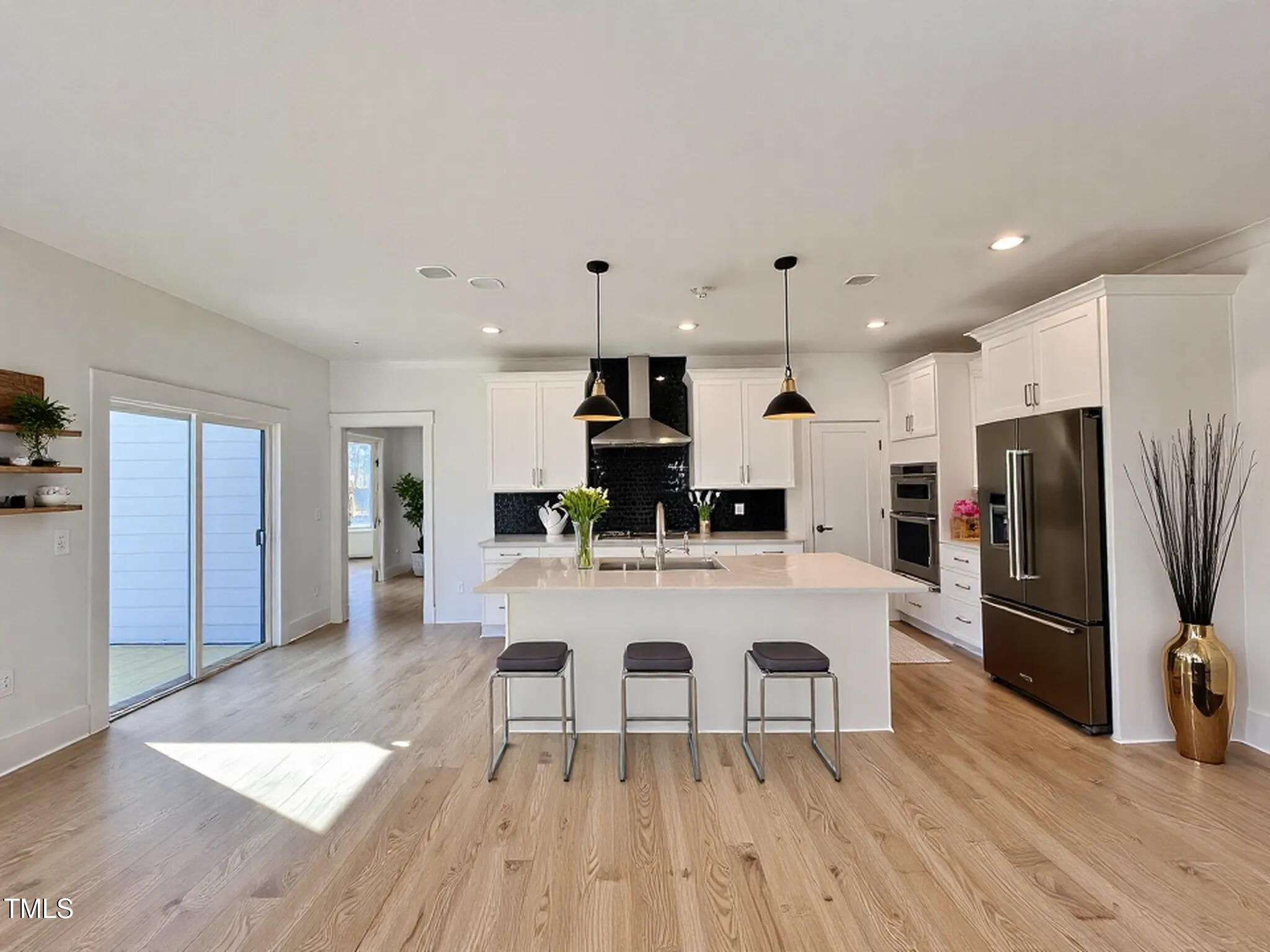 727 Cook Road Property Photo 14