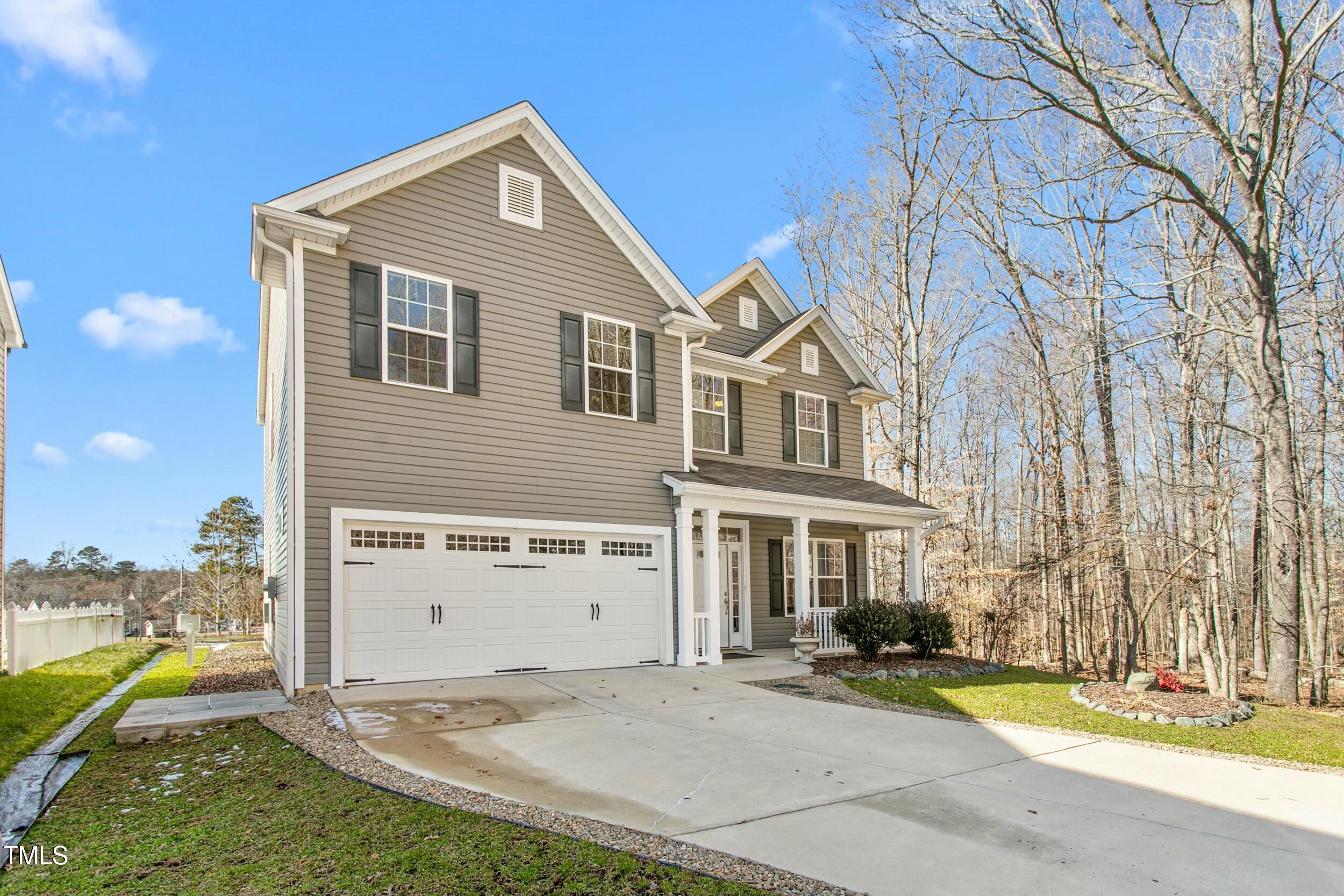 135 Claystone Drive Property Photo 2