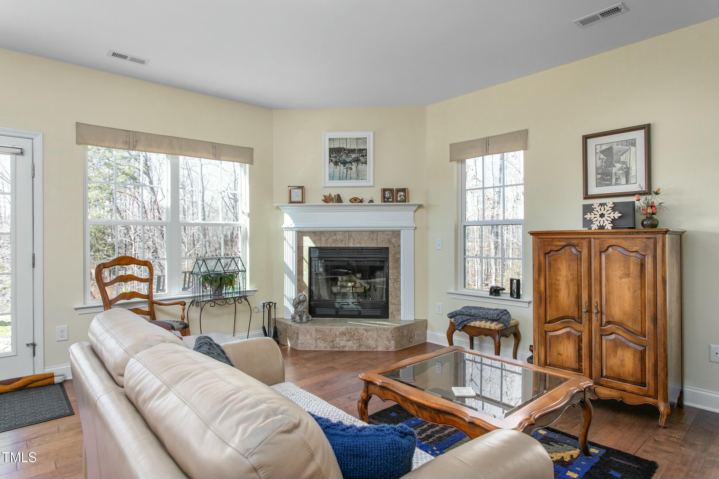135 Claystone Drive Property Photo 8