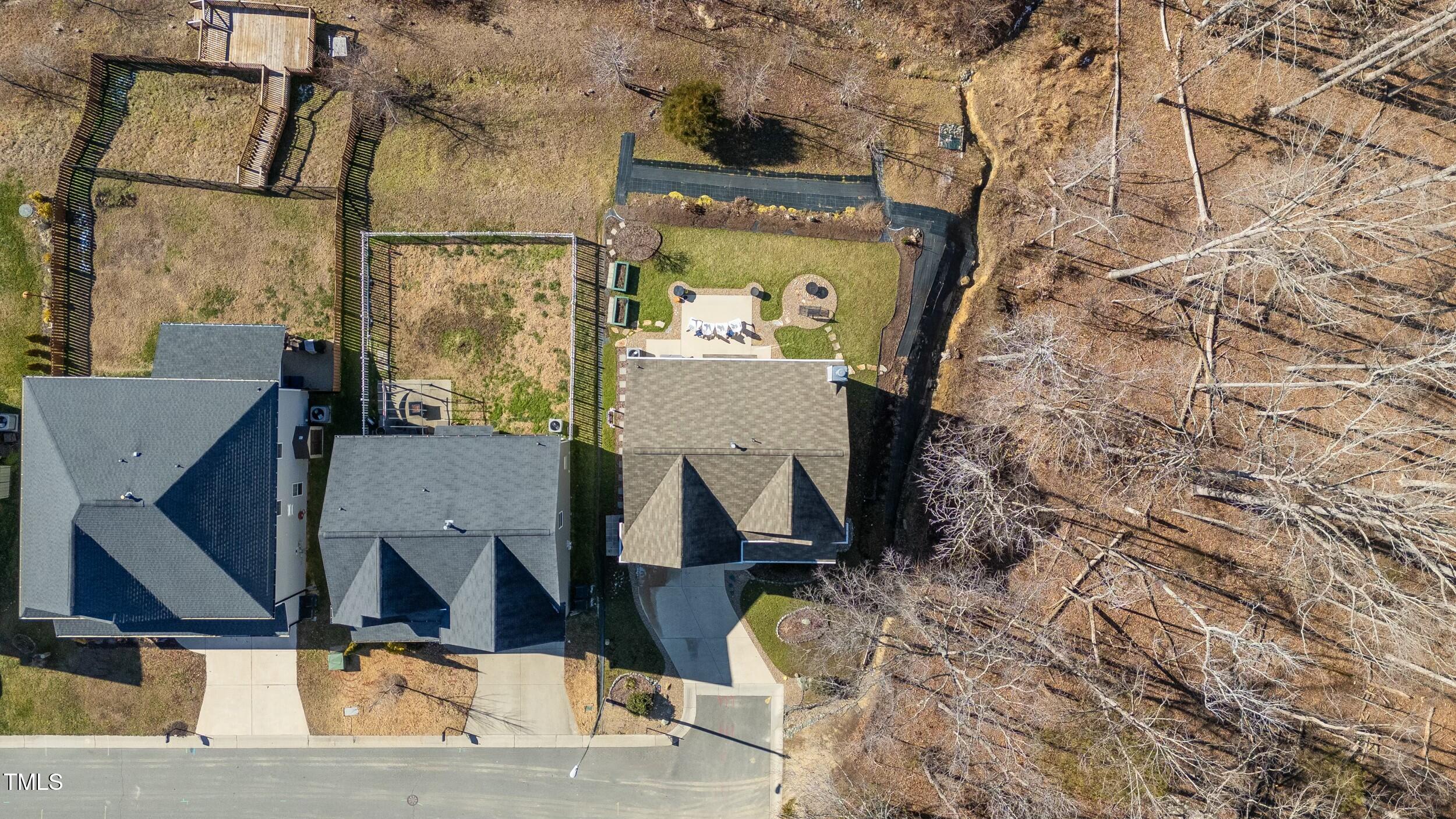 135 Claystone Drive Property Photo 45