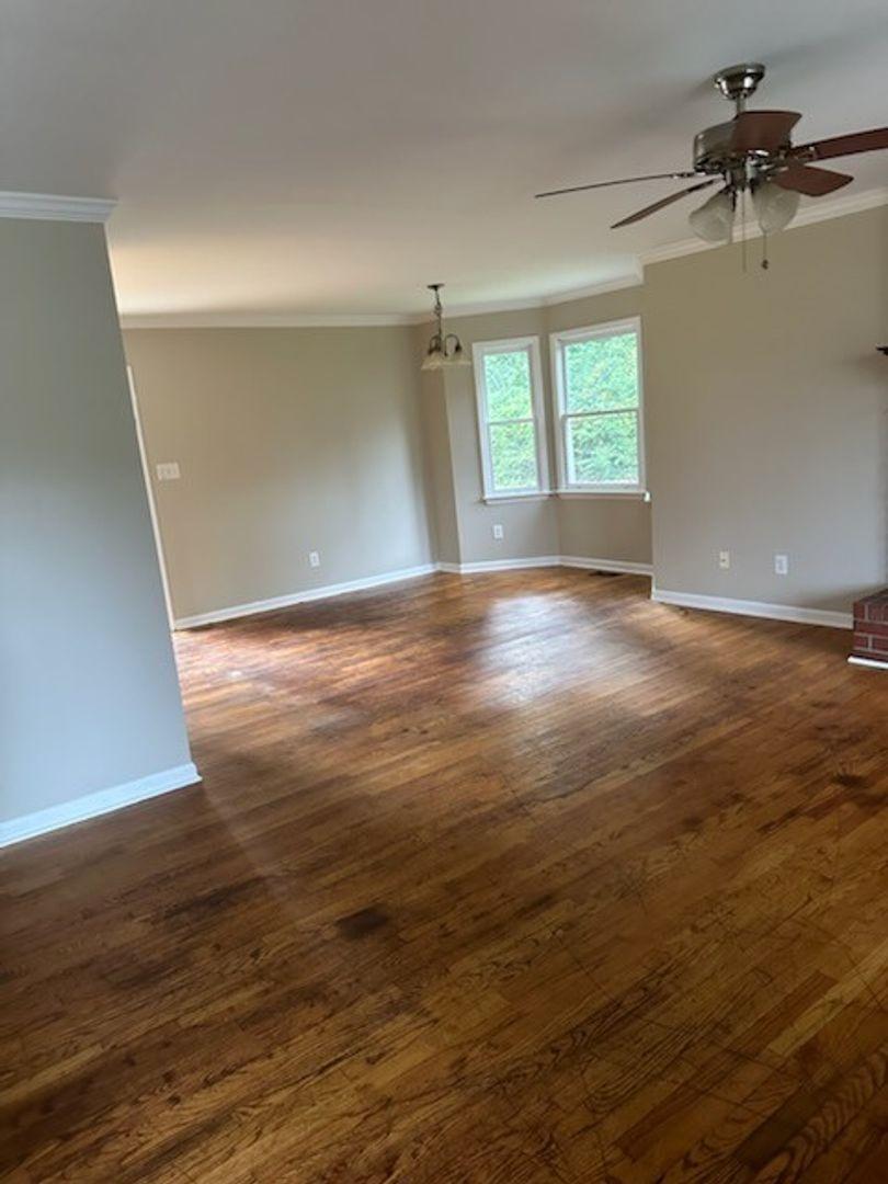 105 Starmount Road Property Photo 3