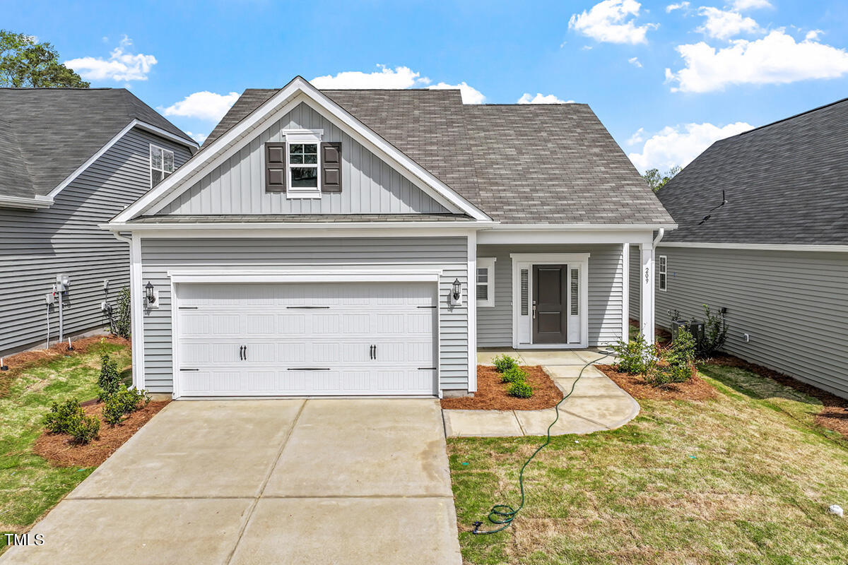 209 Meadowbark Bend # 20 Property Photo 2